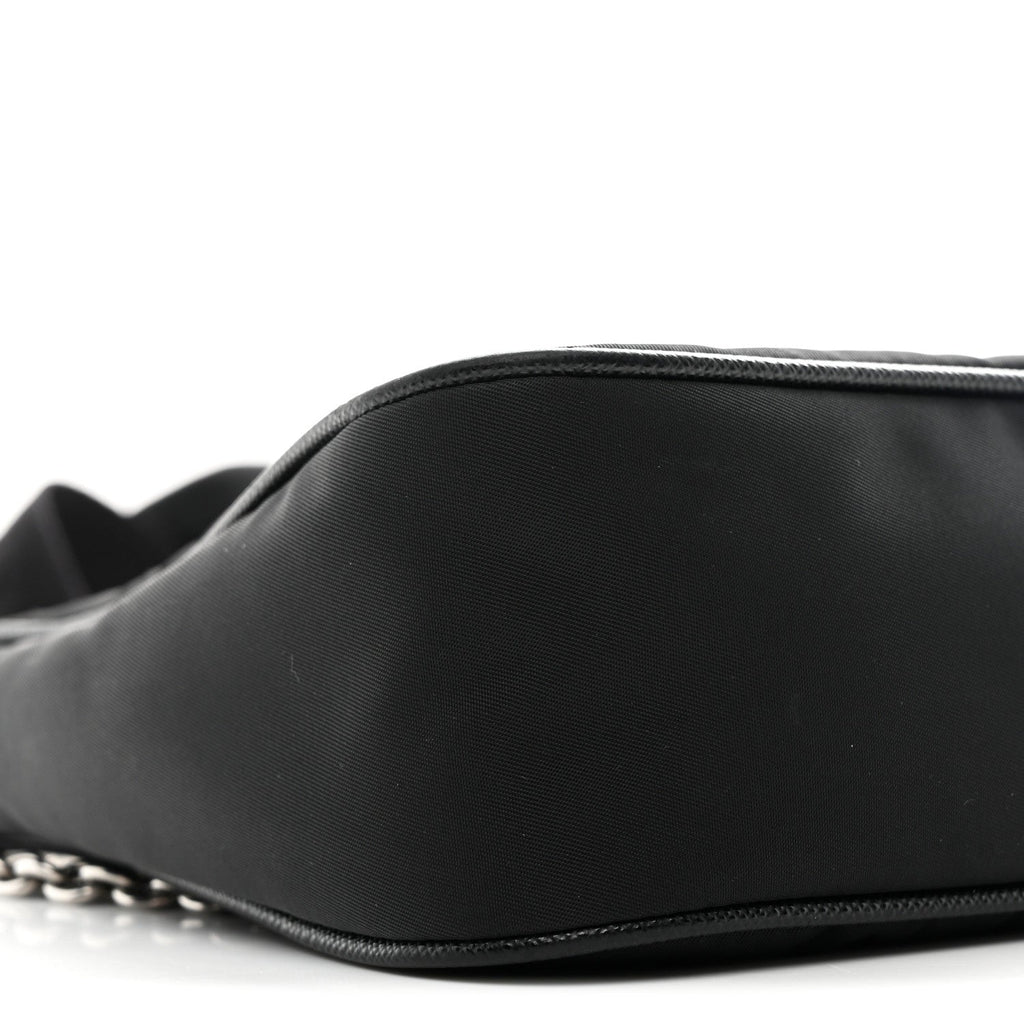 Prada Nylon Re-Edition 2005 Shoulder Bag Black
