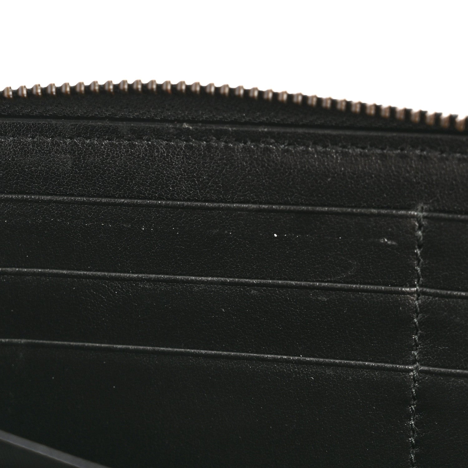 Gucci Calfskin Matelasse GG Marmont Zip Around Organizer Wallet Black