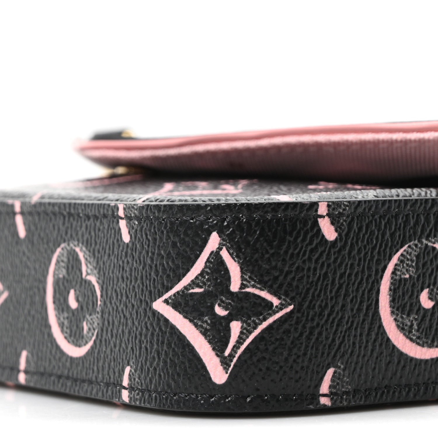 Louis Vuitton Monogram Fall For You Felicie Strap & Go Black