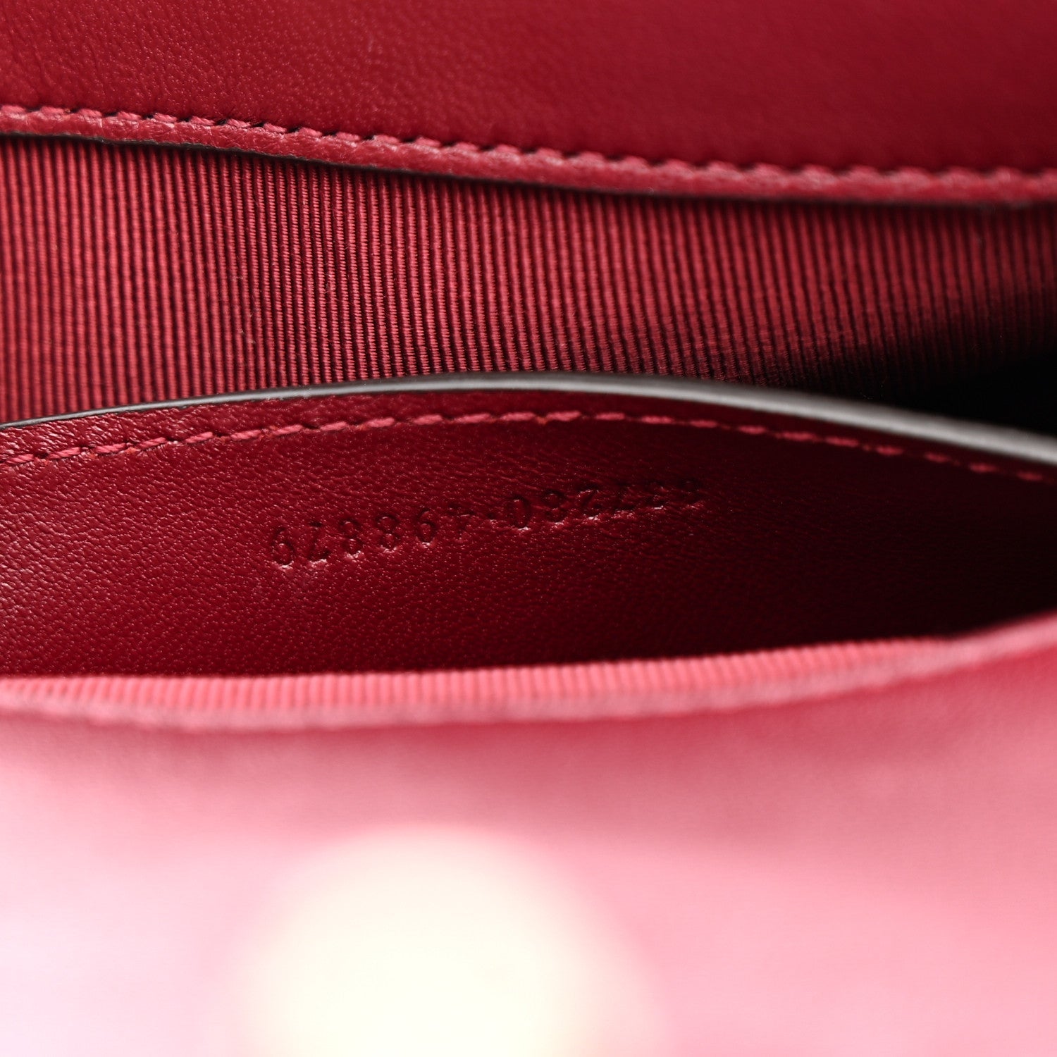 Gucci Lambskin Matelasse Small GG Marmont Shoulder Bag Rosso Ancora
