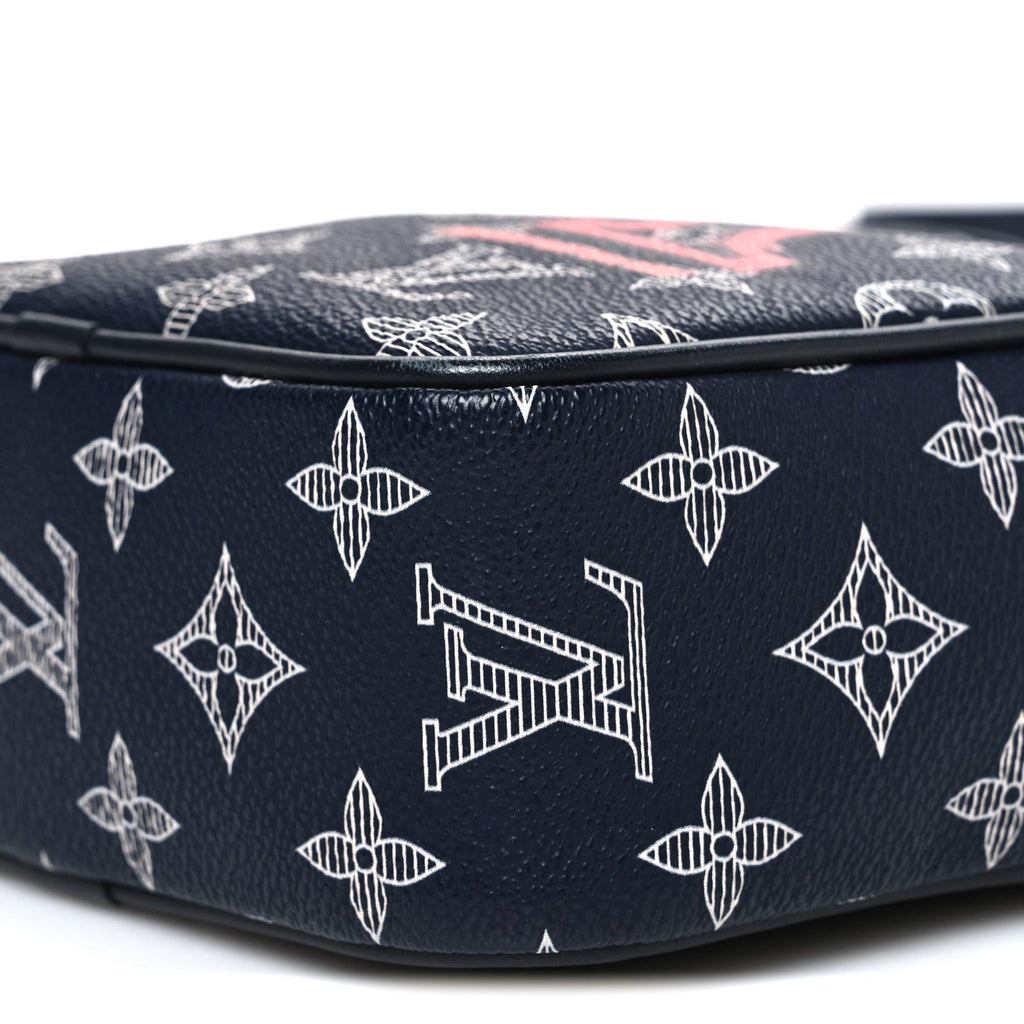 Louis Vuitton Monogram Upside Down Danube PM