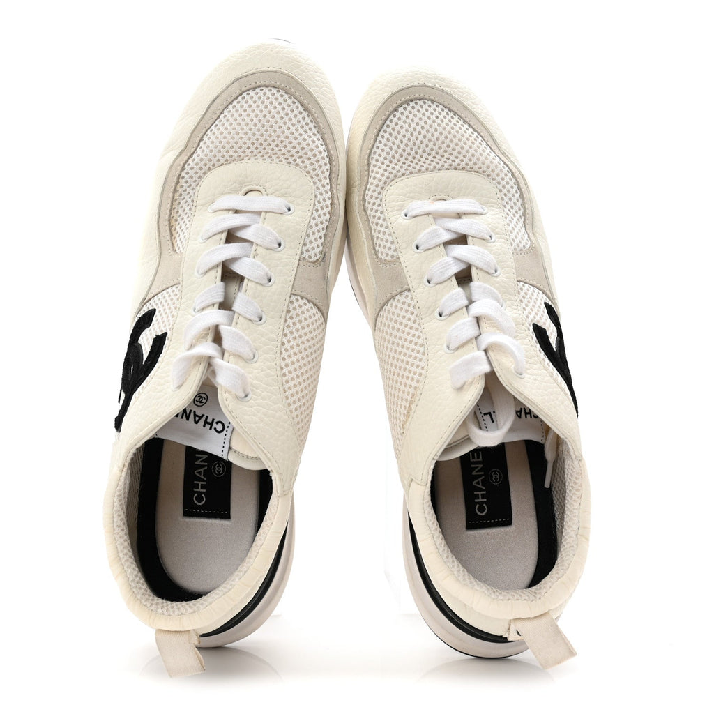 Calfskin Mesh Suede Mens CC Sneakers 45 White Black