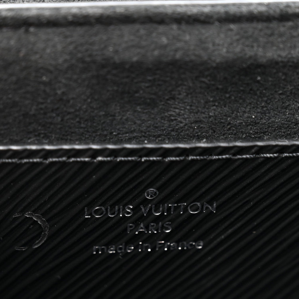 Louis Vuitton Epi Twist Shoulder Bag Mini Black