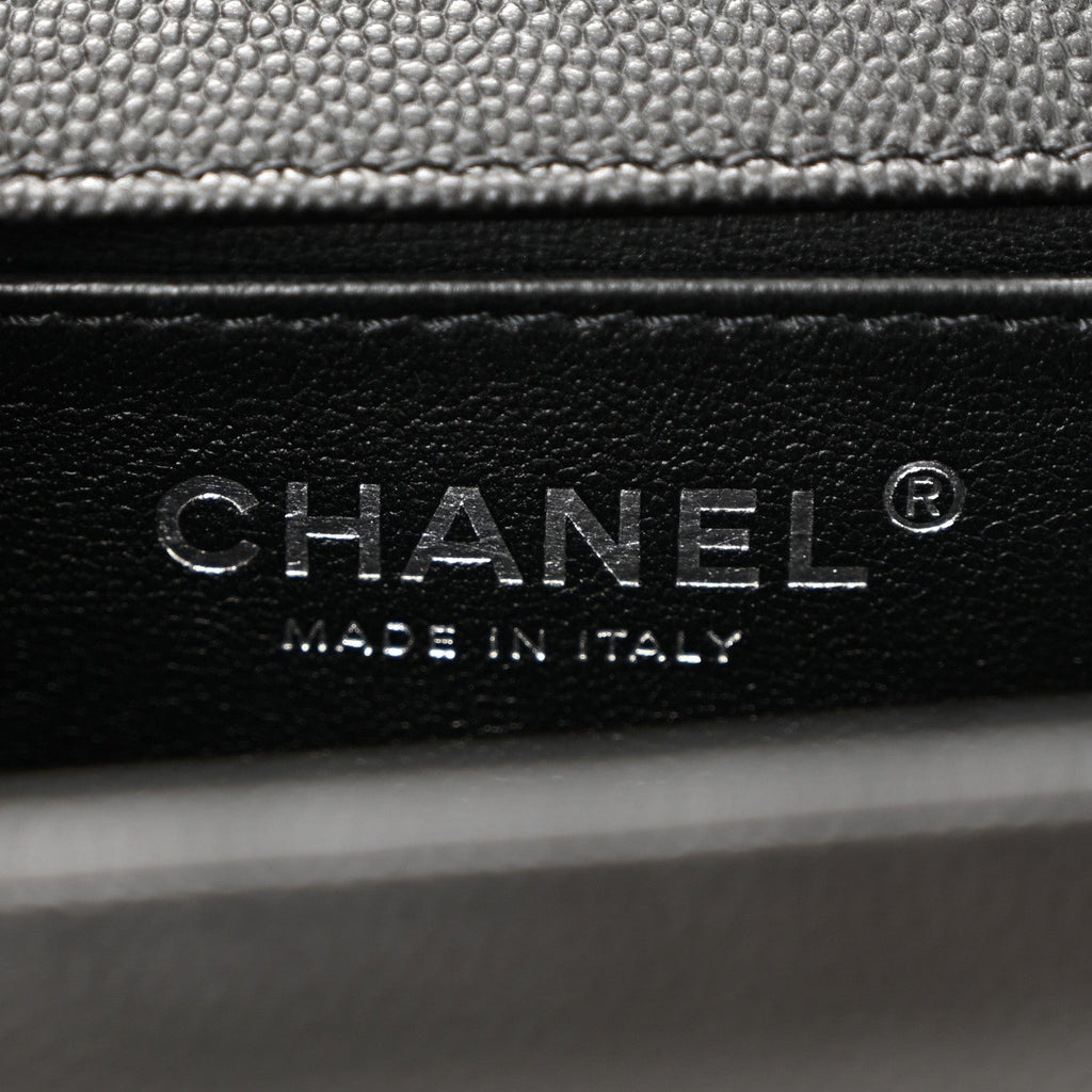 Chanel Caviar Quilted Medium Boy Flap Black