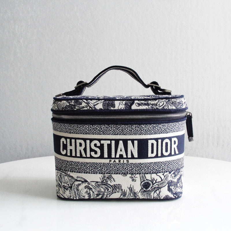 Dior Bags - 3826
