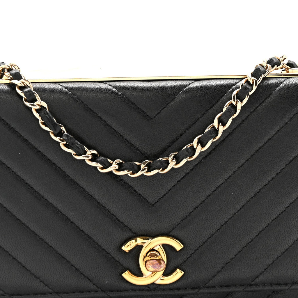 Chanel Lambskin Chevron Quilted Trendy CC Wallet On Chain WOC Black
