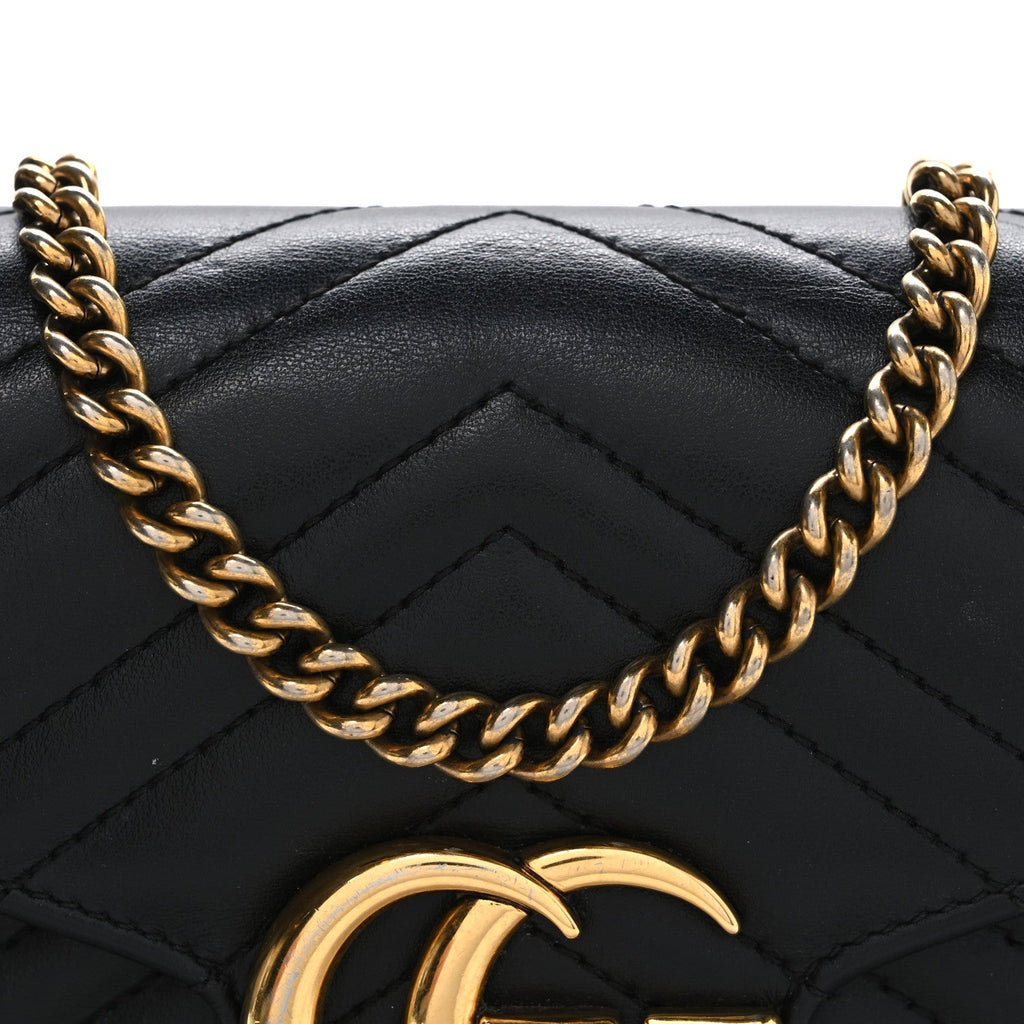 Gucci Calfskin Matelasse GG Marmont Chain Wallet Black