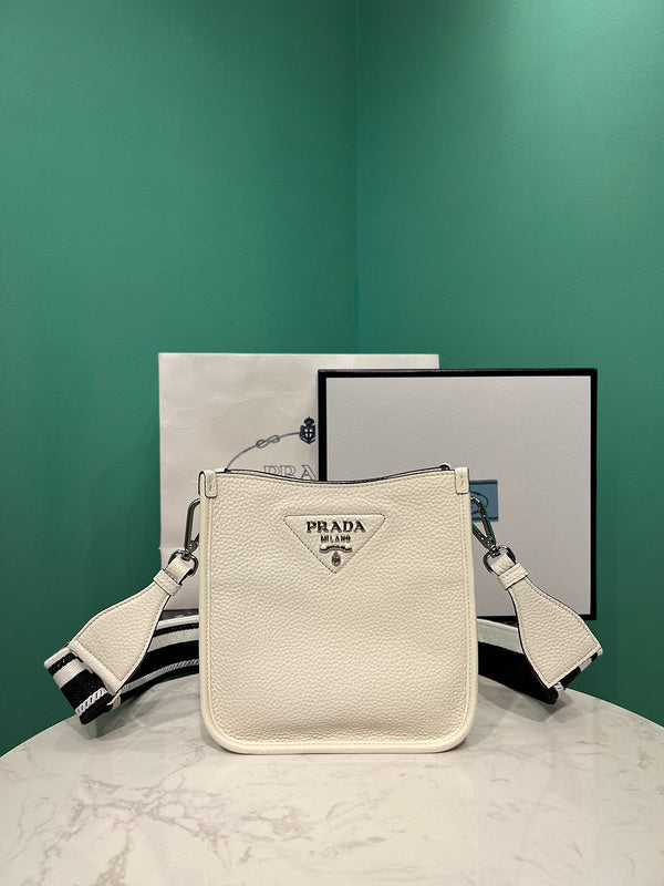 Prada Bags - 1498