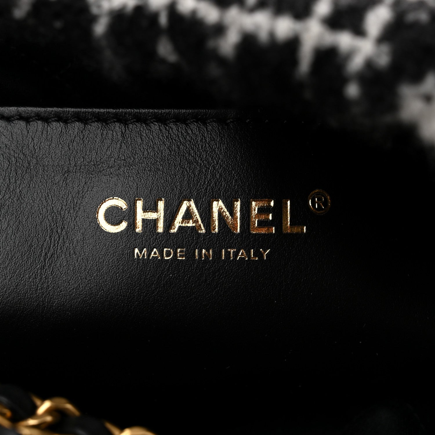 Chanel Cashmere Mini Chanel 22 Black White