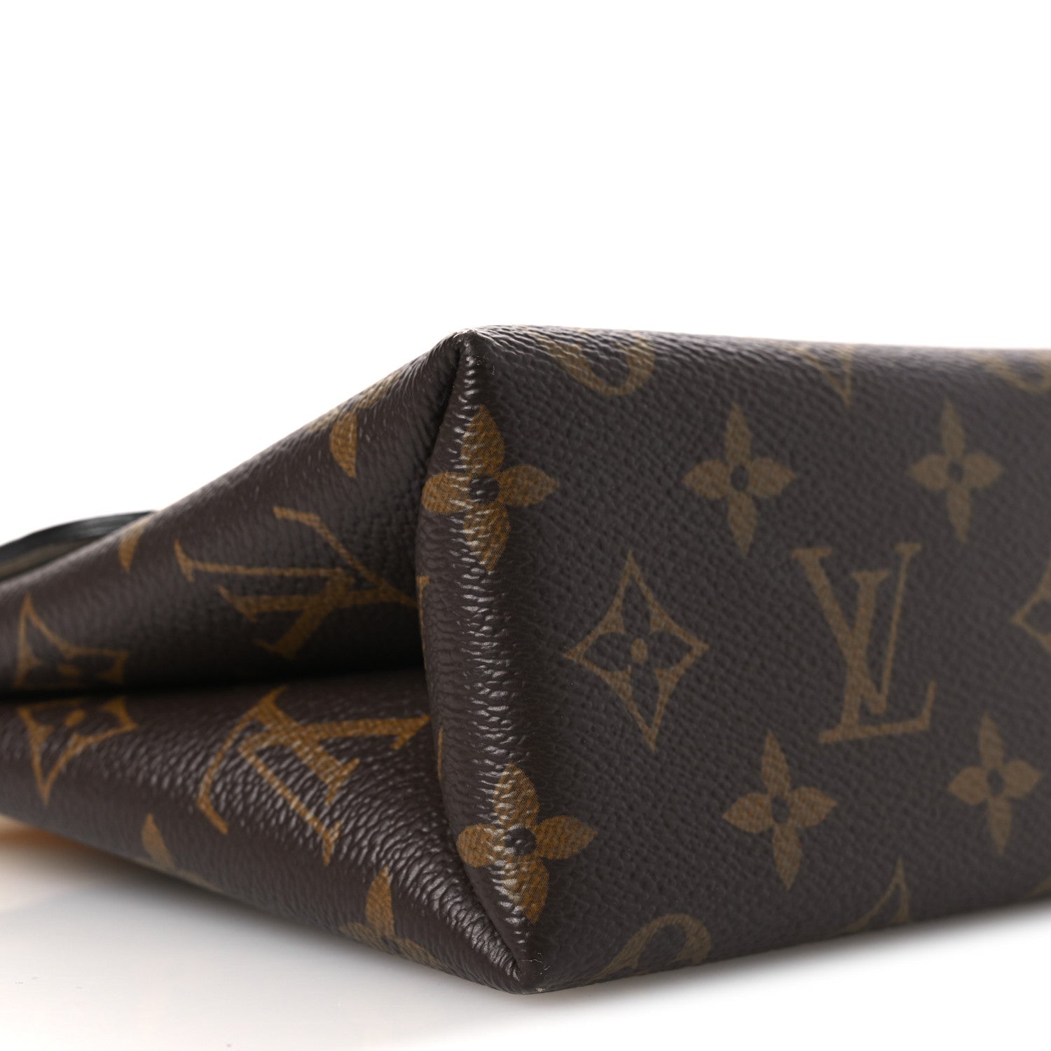 Louis Vuitton Monogram Locky BB Creme