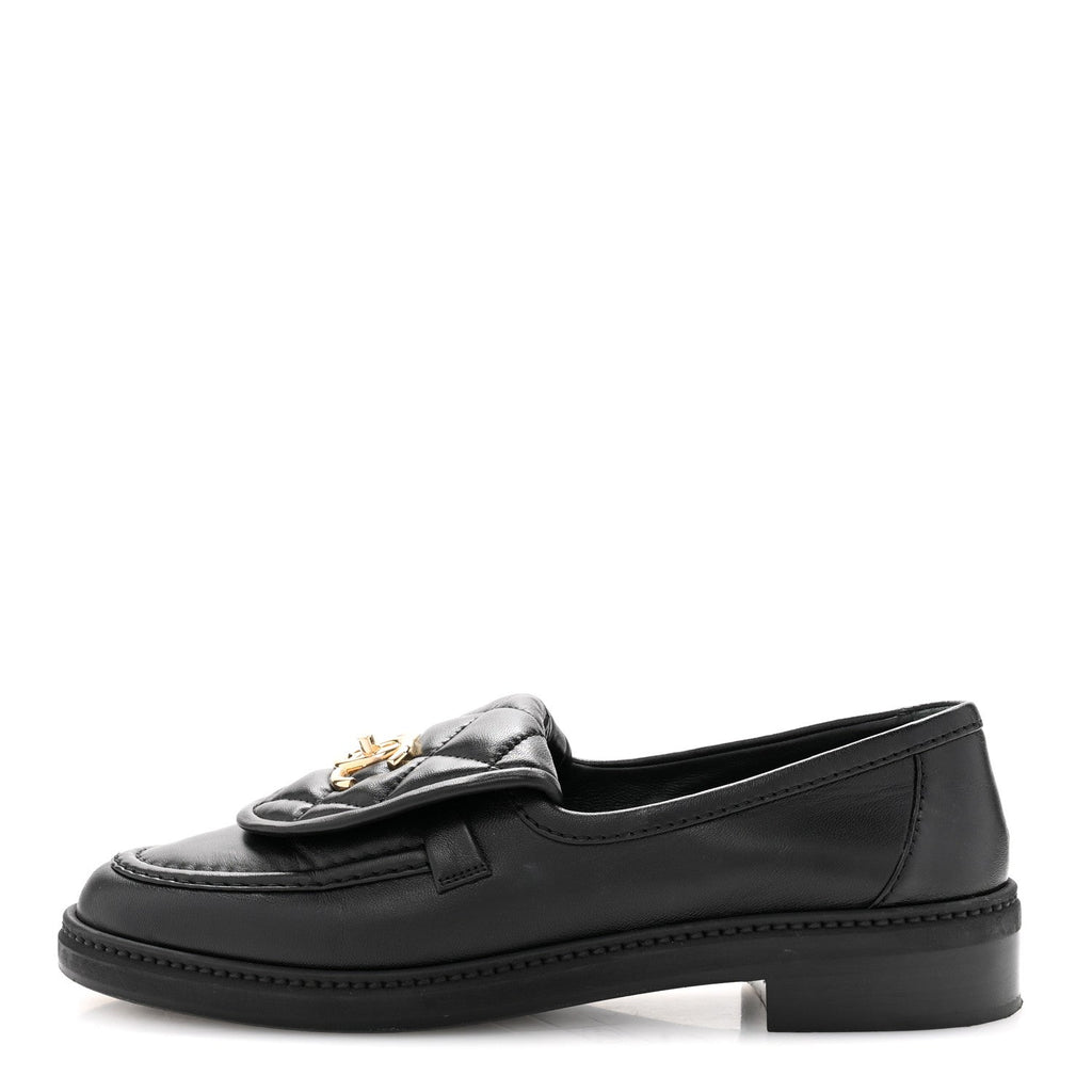 Lambskin Quilted CC Turnlock Loafers 38 Black