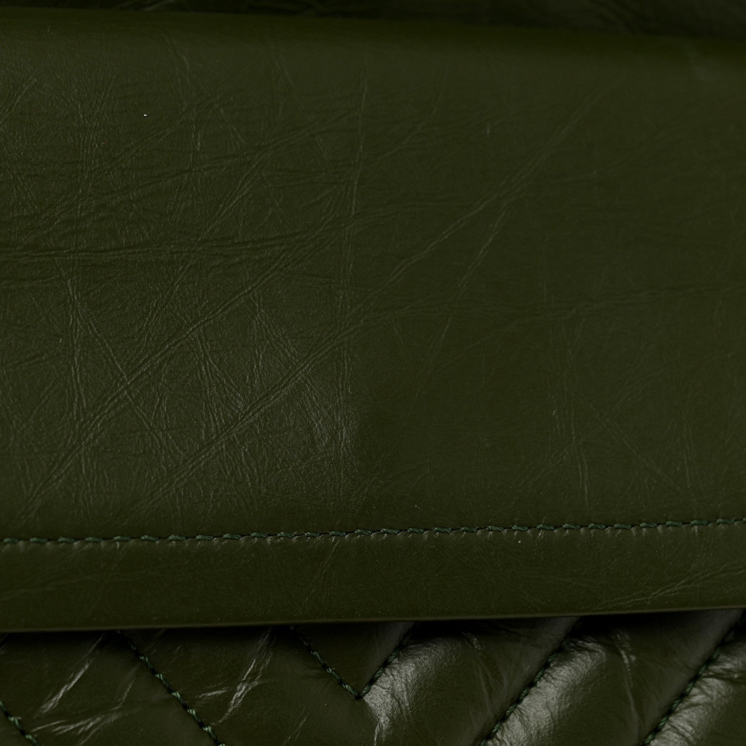 Chanel Aged Calfskin Chevron Quilted 2.55 Reissue 225 Flap Green