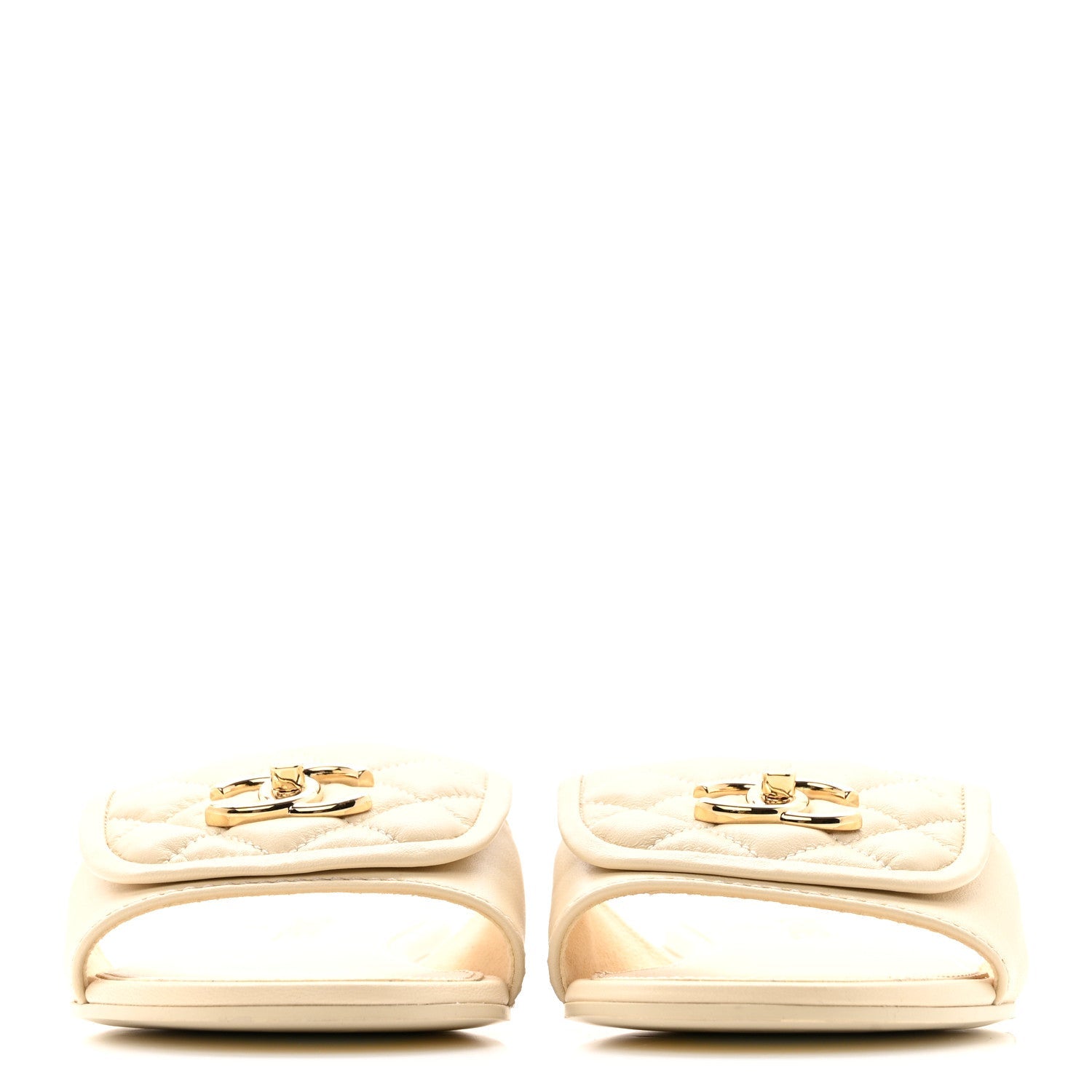 Lambskin Quilted Turnlock Flat Mules 39 Light Beige