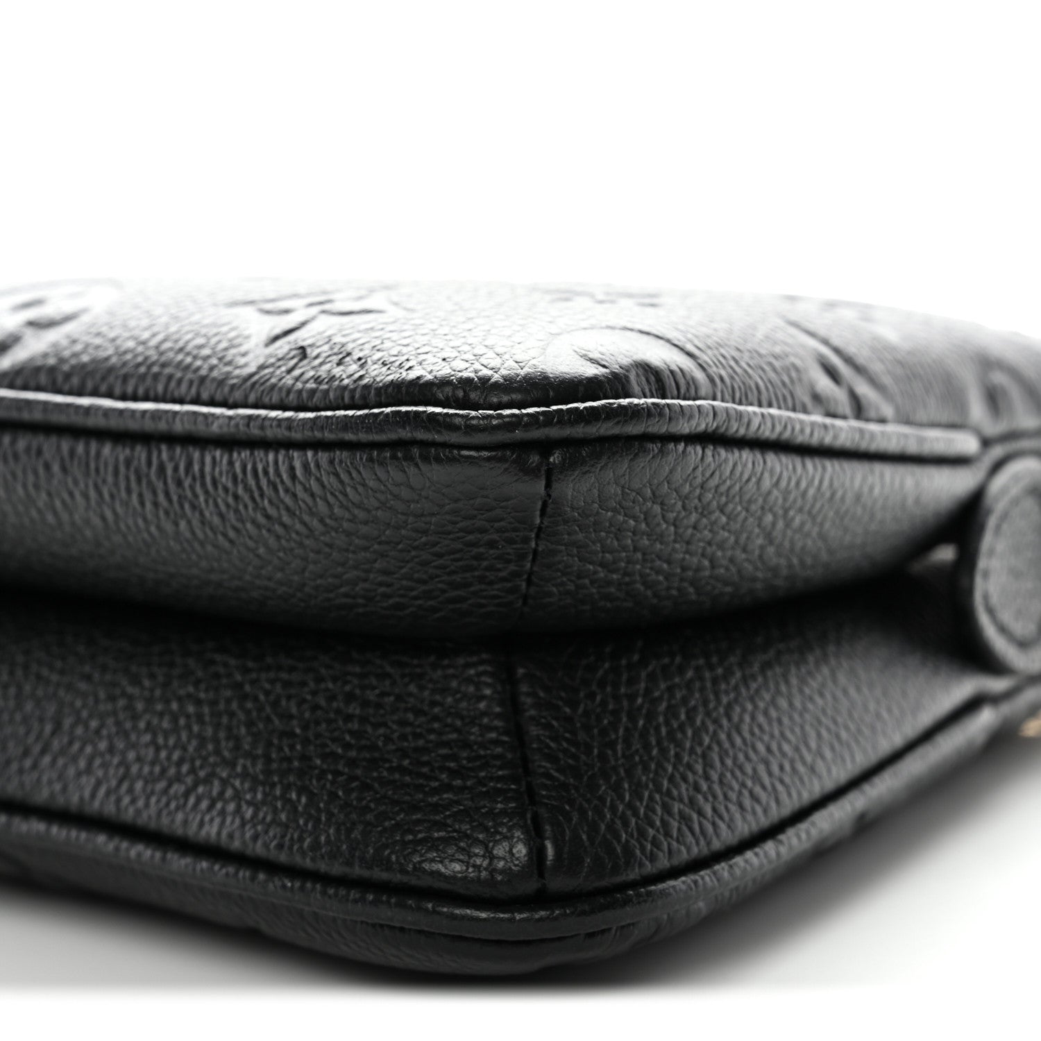 Louis Vuitton Empreinte Monogram Liv Pochette Black