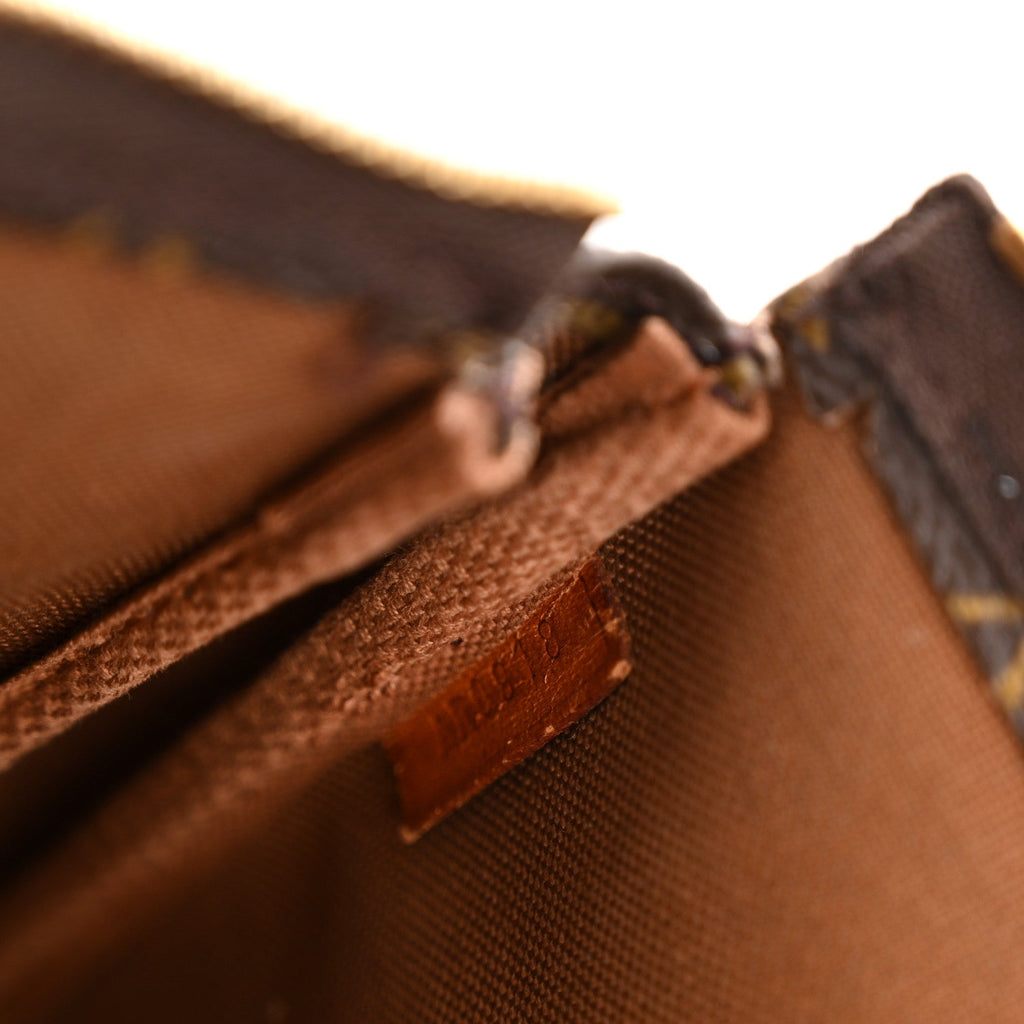 Louis Vuitton Monogram Pochette Accessories