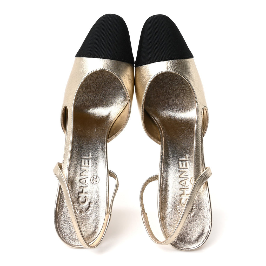 Laminated Crumpled Lambskin Grosgrain Cap Toe CC Slingback Pumps 39.5 Gold Black