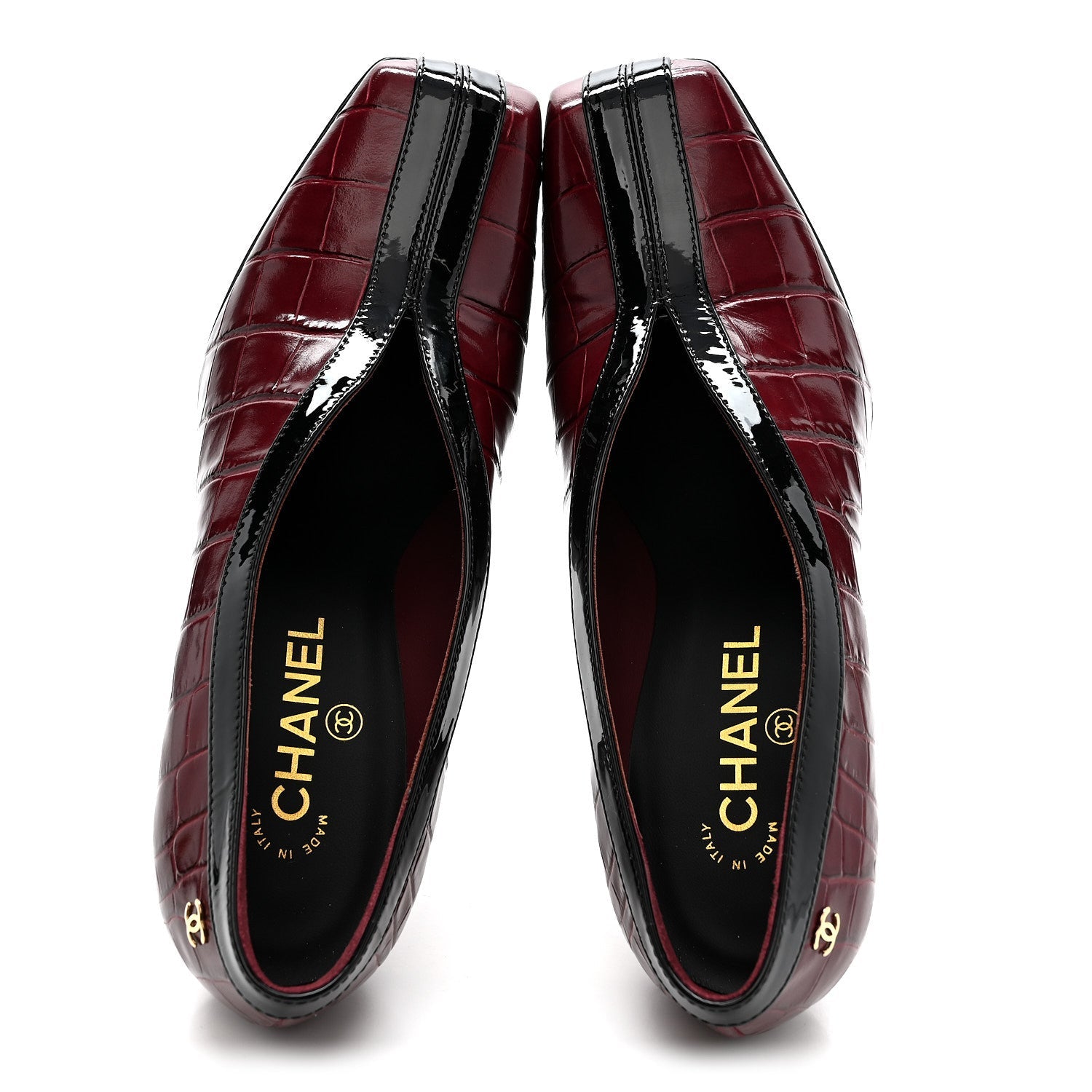Crocodile Embossed Patent Calfskin Pumps 38.5 Burgundy Black