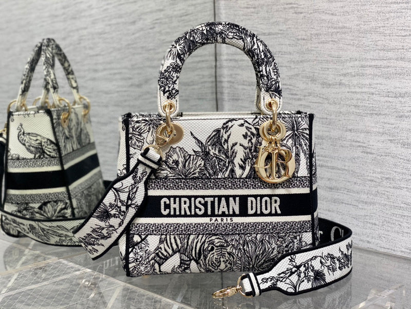 Dior Bags - 542