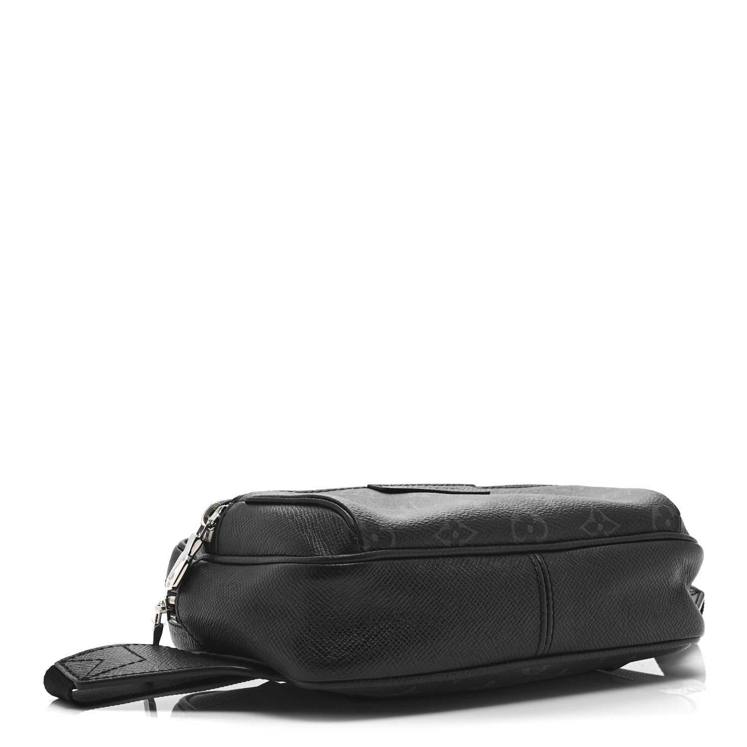 Louis Vuitton Taiga Monogram Outdoor Bumbag Black
