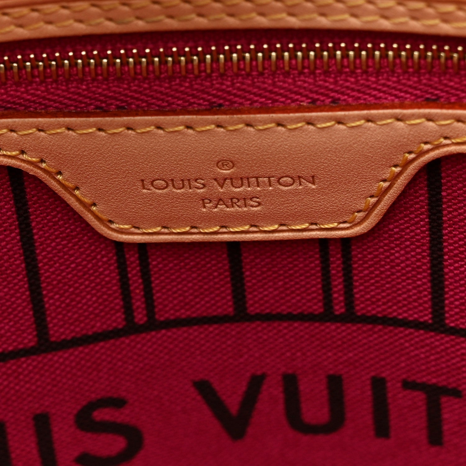 Louis Vuitton Monogram V Neverfull MM Grenade