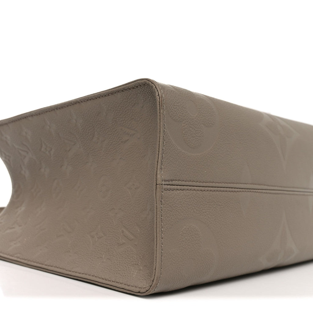 Louis Vuitton Empreinte Monogram Giant Onthego MM Tourterelle