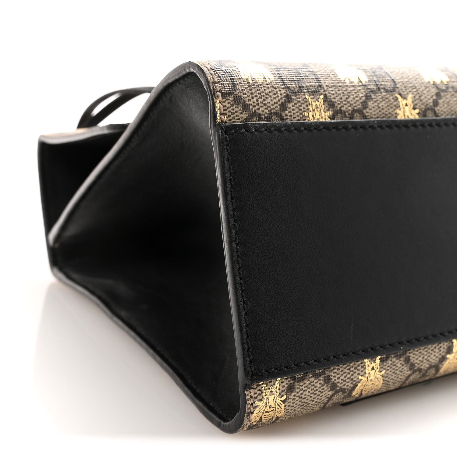 Gucci GG Supreme Monogram Bees Medium Padlock Shoulder Bag Beige Oro Black