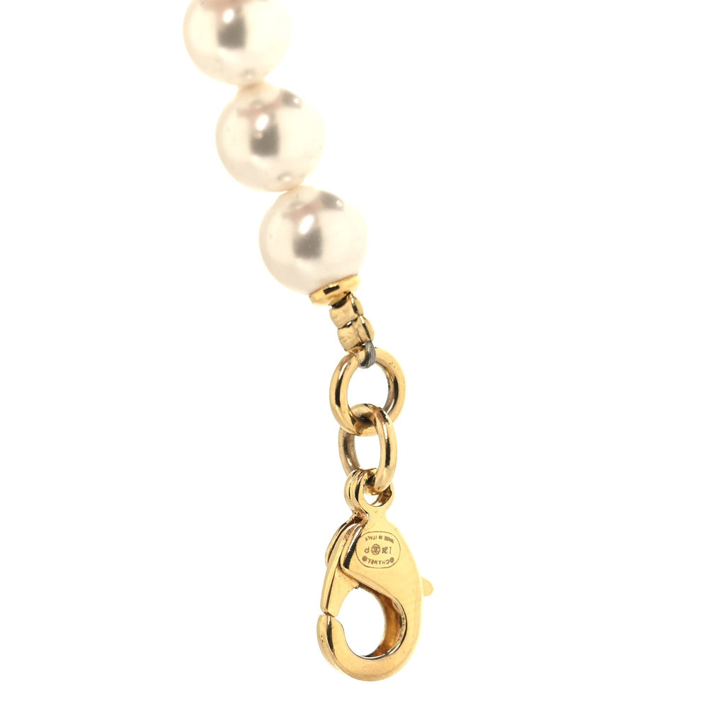 Metal Denim CC Heart Bracelet Gold Blue Pearly White