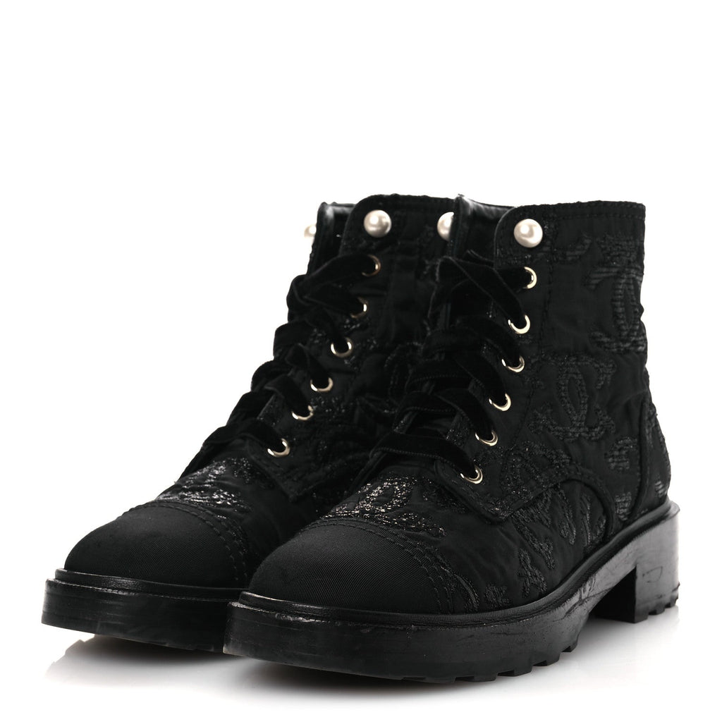 Grosgrain Tweed Pearl CC Combat Short Boots 39 Black