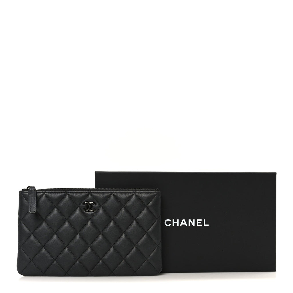 Pearly Lambskin Quilted Cosmetic Case So Black
