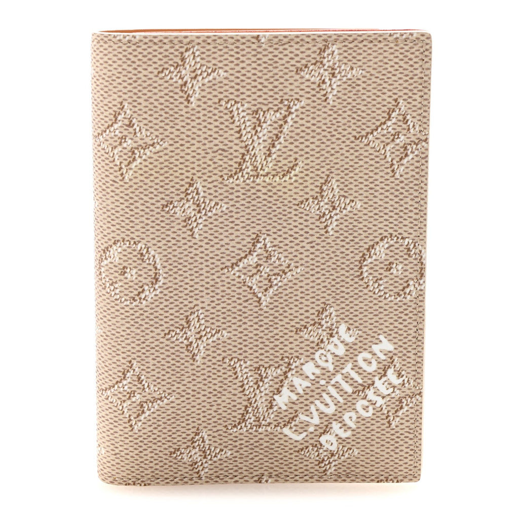 Louis Vuitton Monogram Heritage Passport Cover Lin