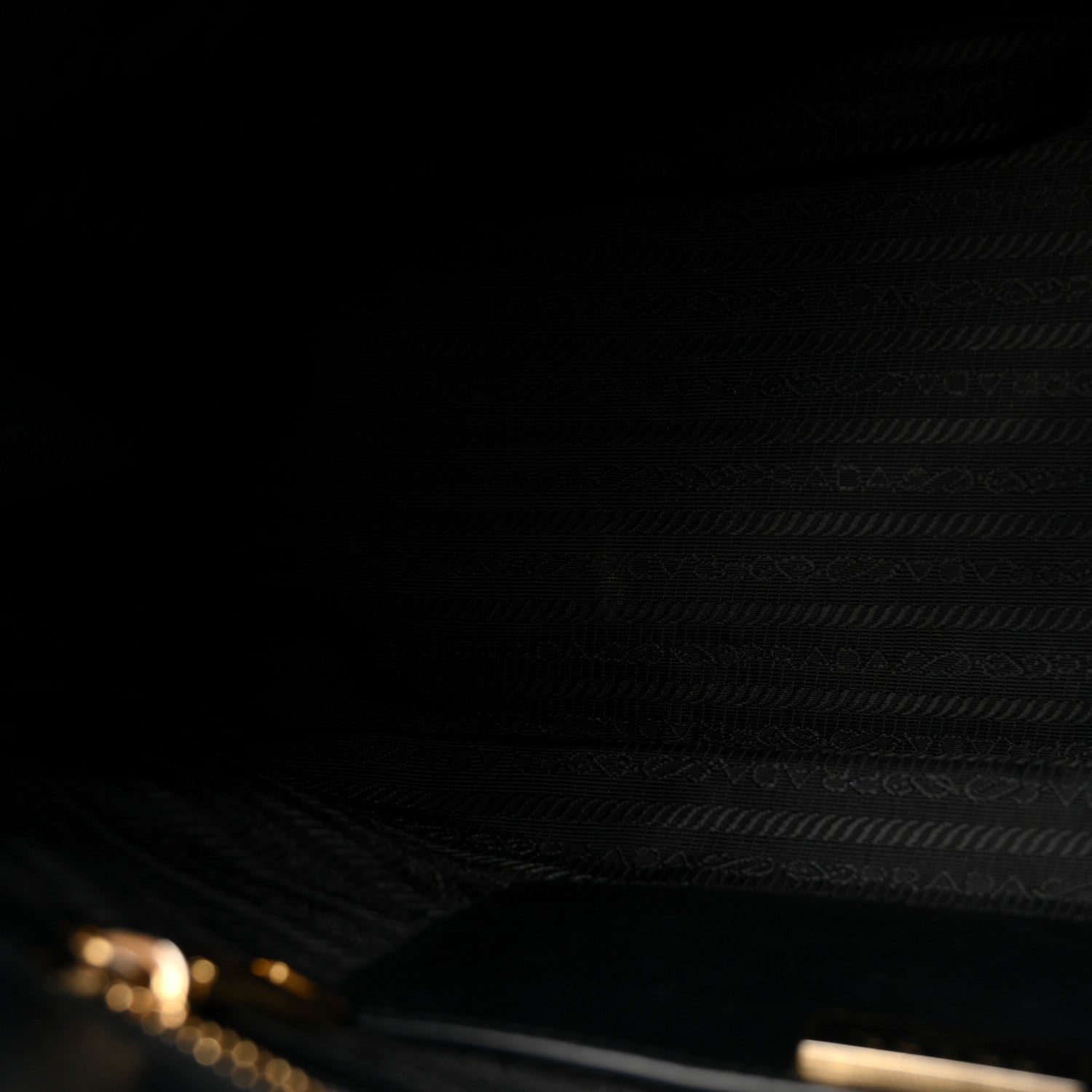 Prada Saffiano Medium Galleria Double Zip Tote Black