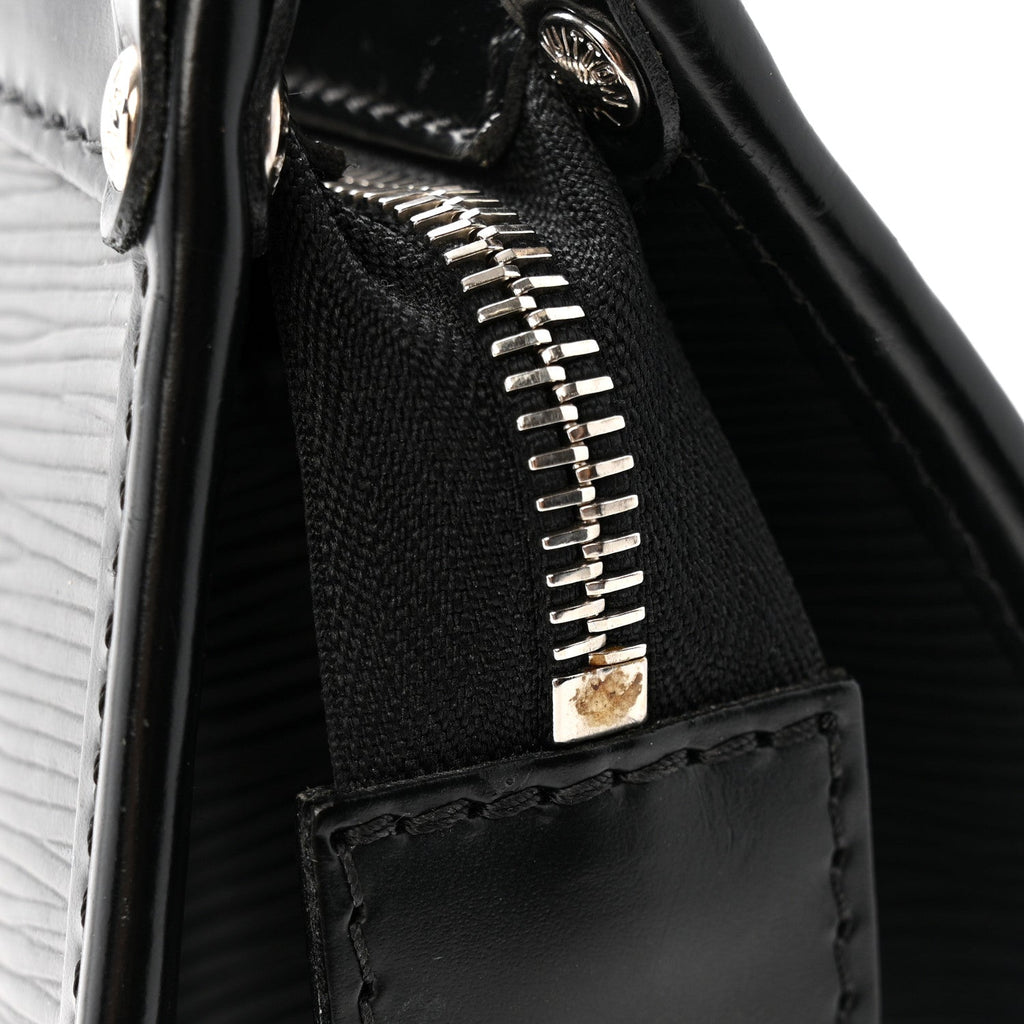 Louis Vuitton Epi Madeleine GM Black