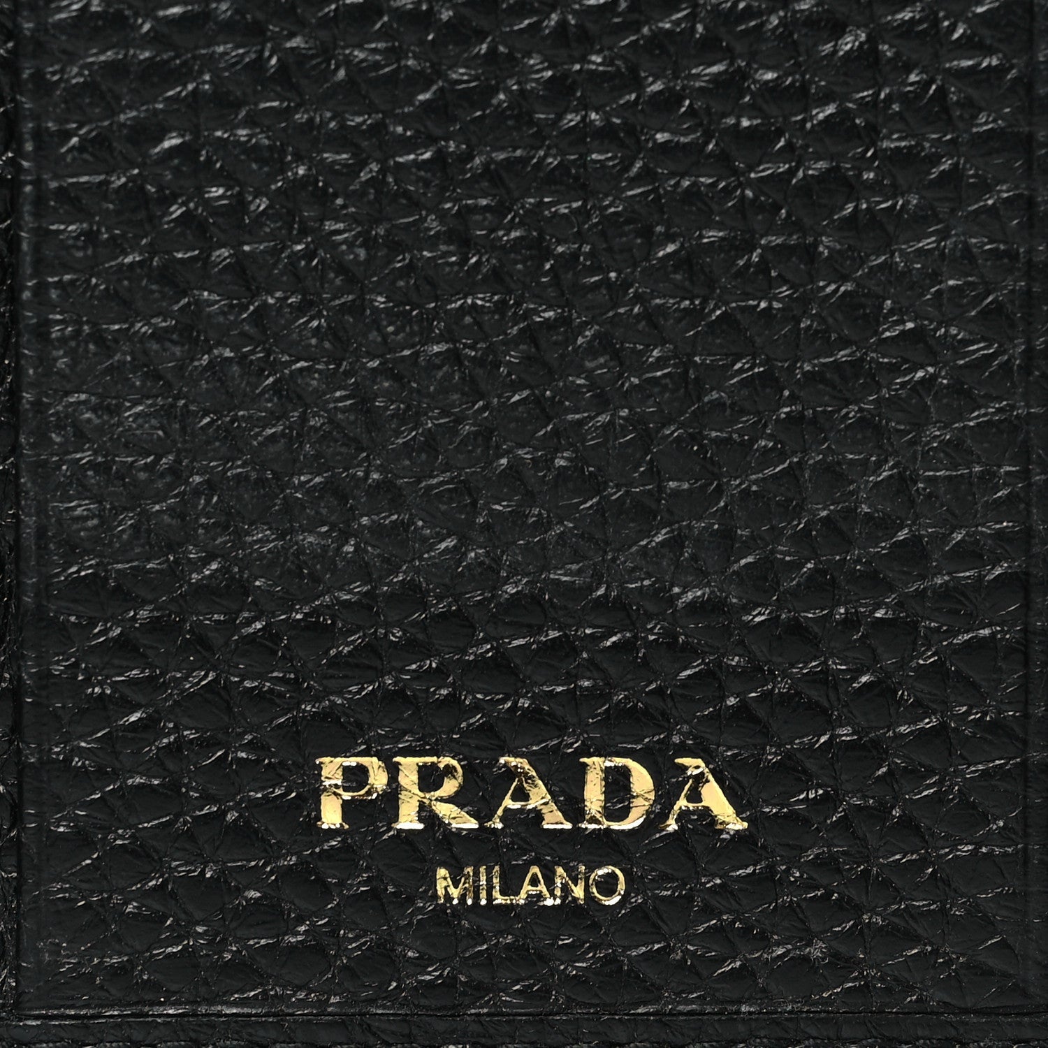 Prada Vitello Grain Move 6 Key Holder Black