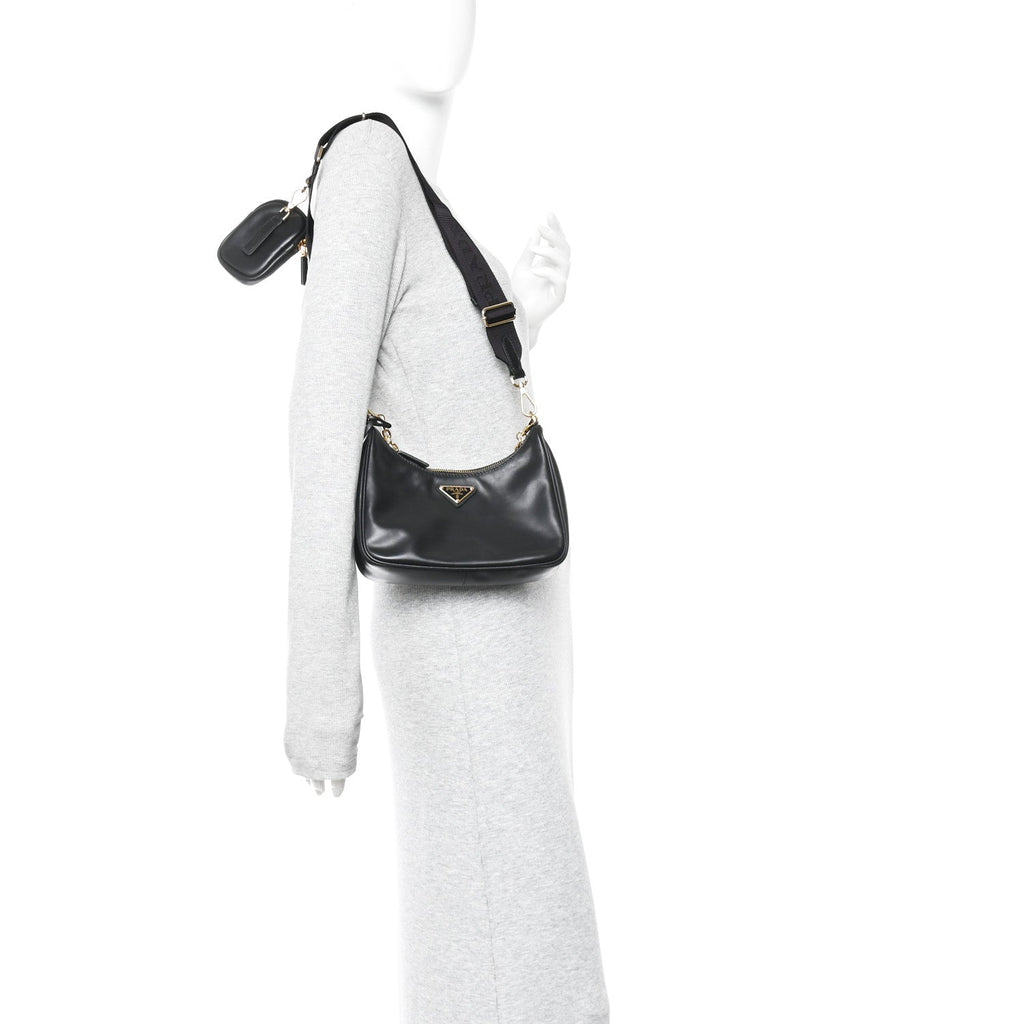Prada Vitello Re-Edition 2005 Shoulder Bag Black