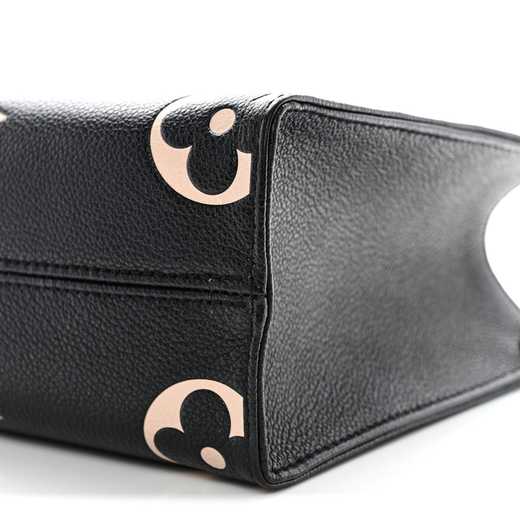 Louis Vuitton Empreinte Monogram Giant Onthego PM Black Beige