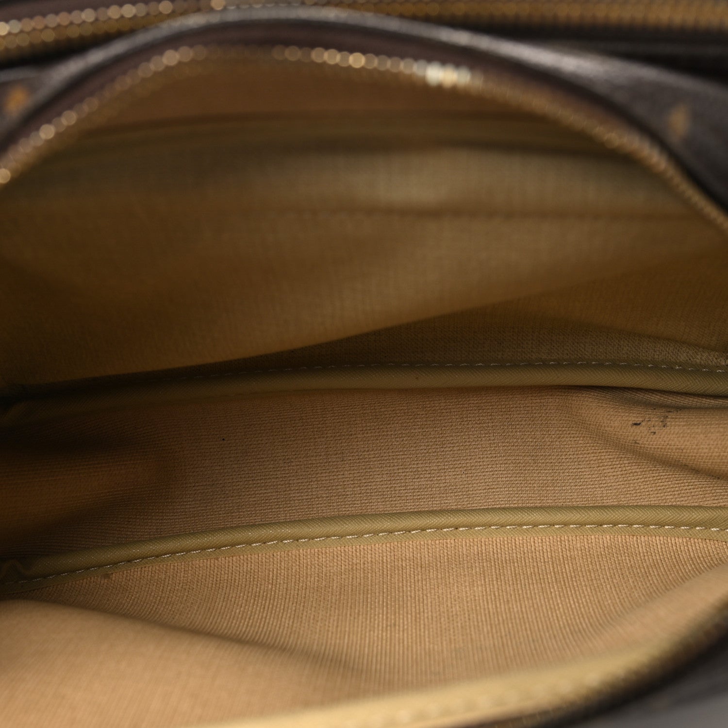 Louis Vuitton Monogram Reporter PM