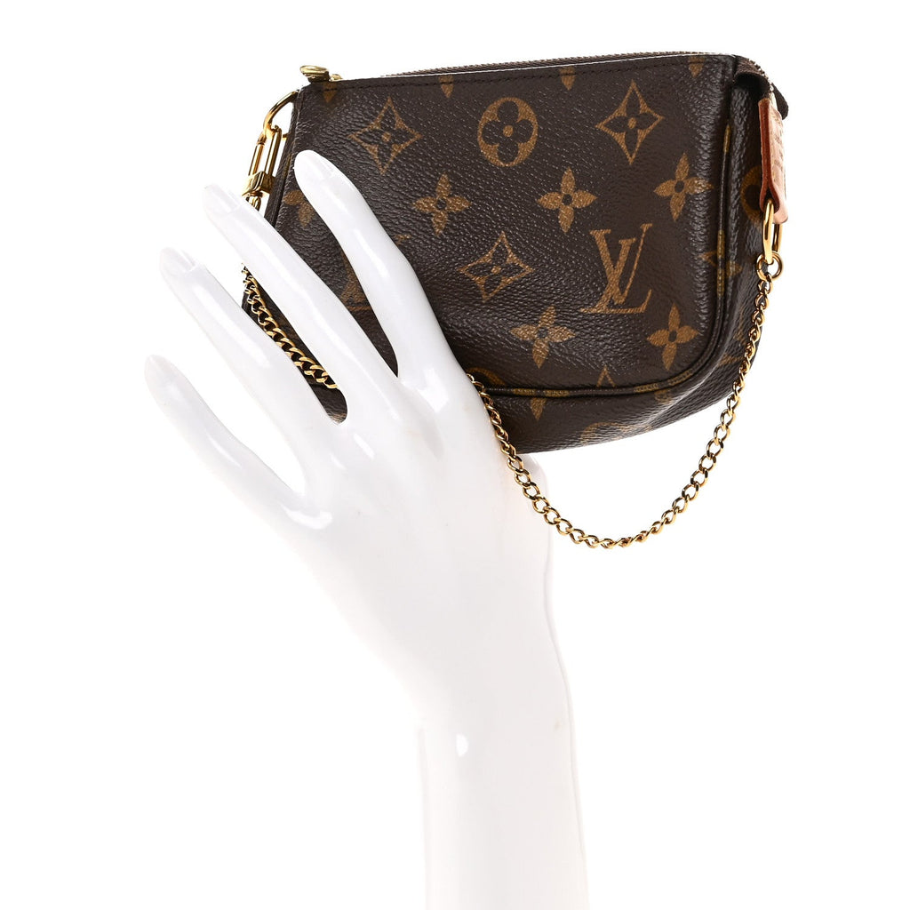 Louis Vuitton Monogram Mini Pochette Accessories