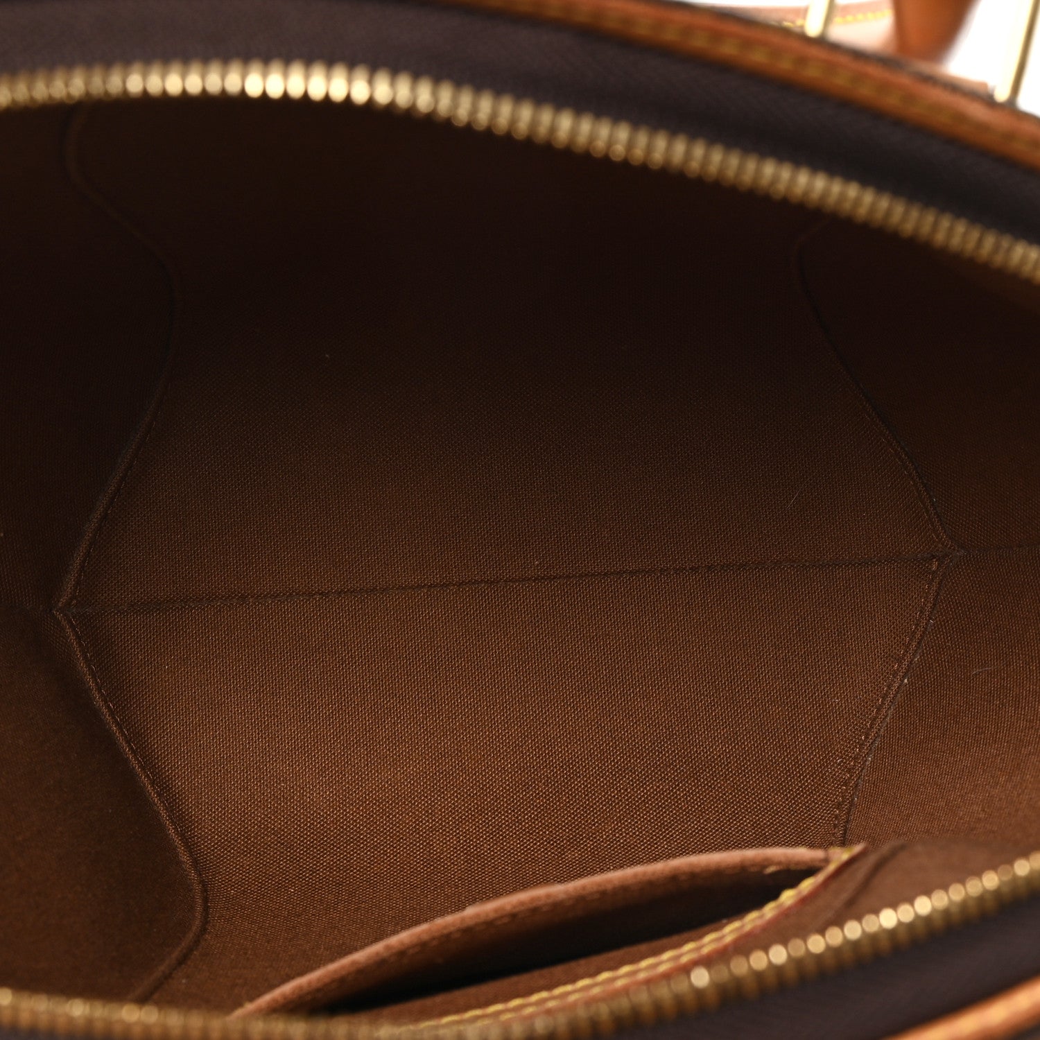 Louis Vuitton Monogram Ellipse PM