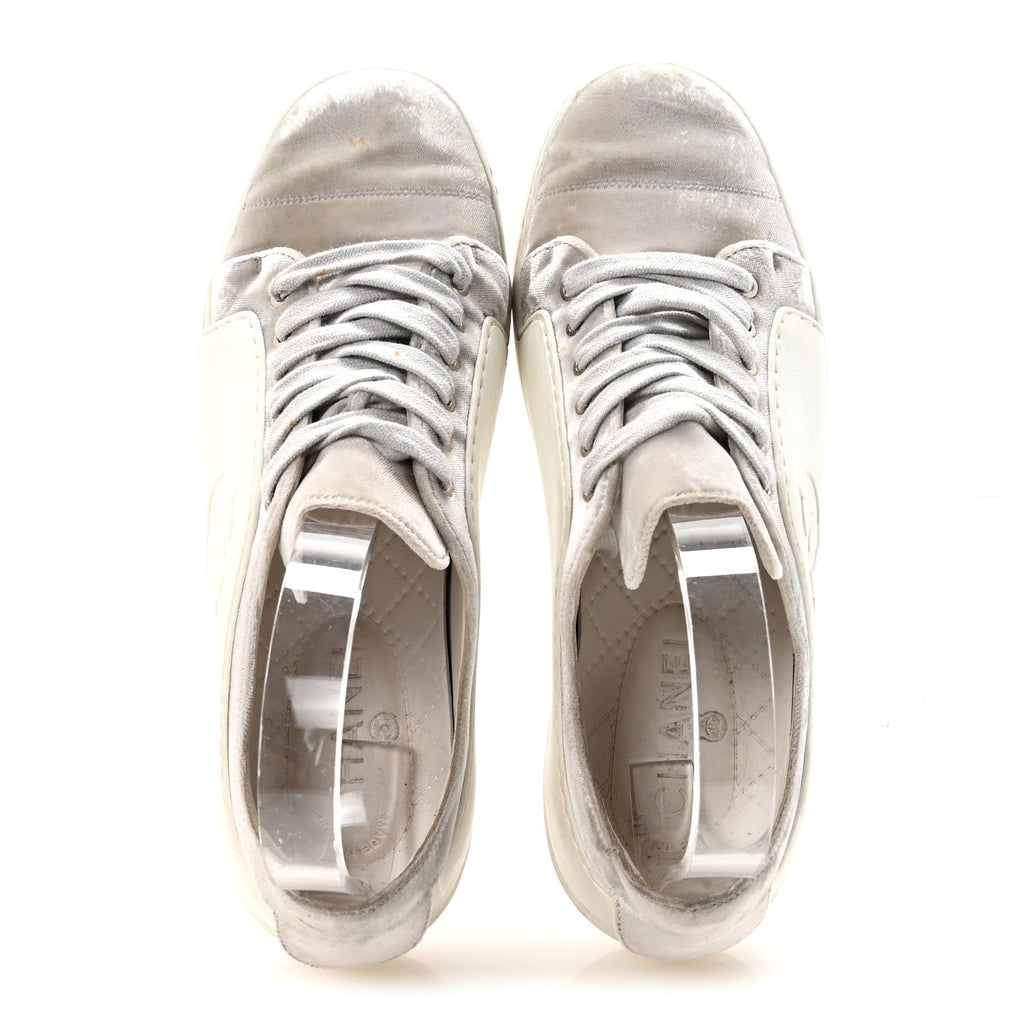 Calfskin Velvet Womens CC Sneakers 39.5 White Silver