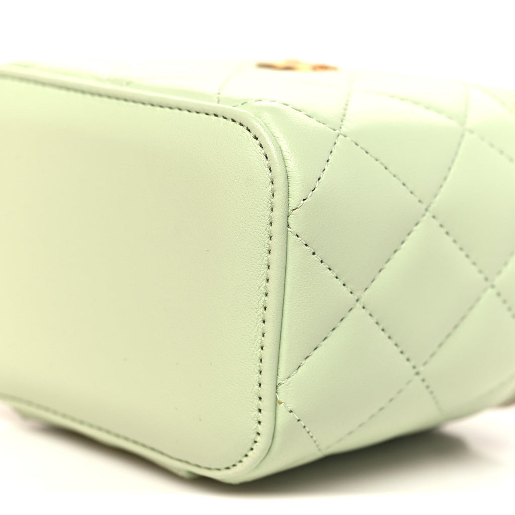 Chanel Lambskin Quilted Pearl Crush Mini Vanity Case With Chain Light Green