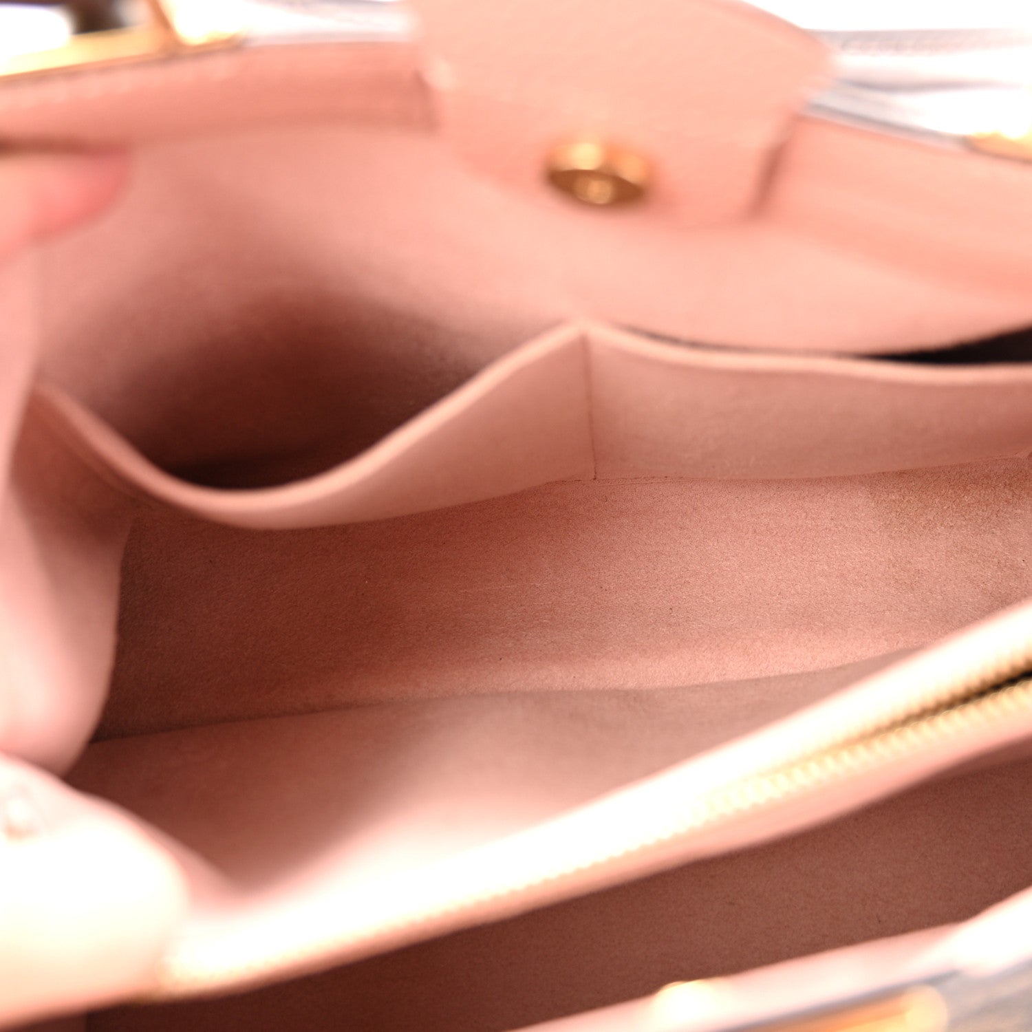 Louis Vuitton Damier Ebene Cuir Taurillon Brittany Magnolia