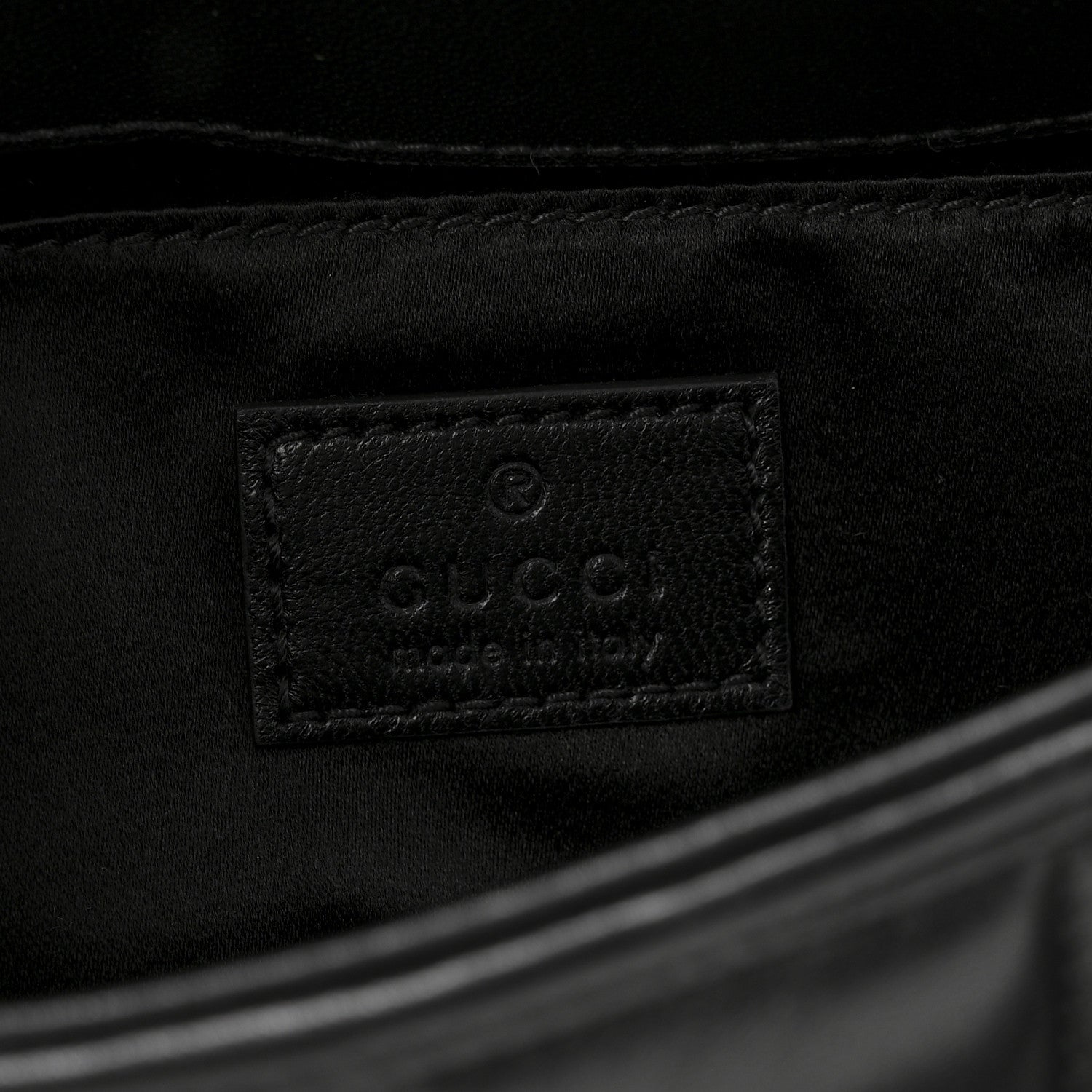 Gucci Nappa Vertical Matelasse Small Maxi Horsebit Chain Shoulder Bag Black