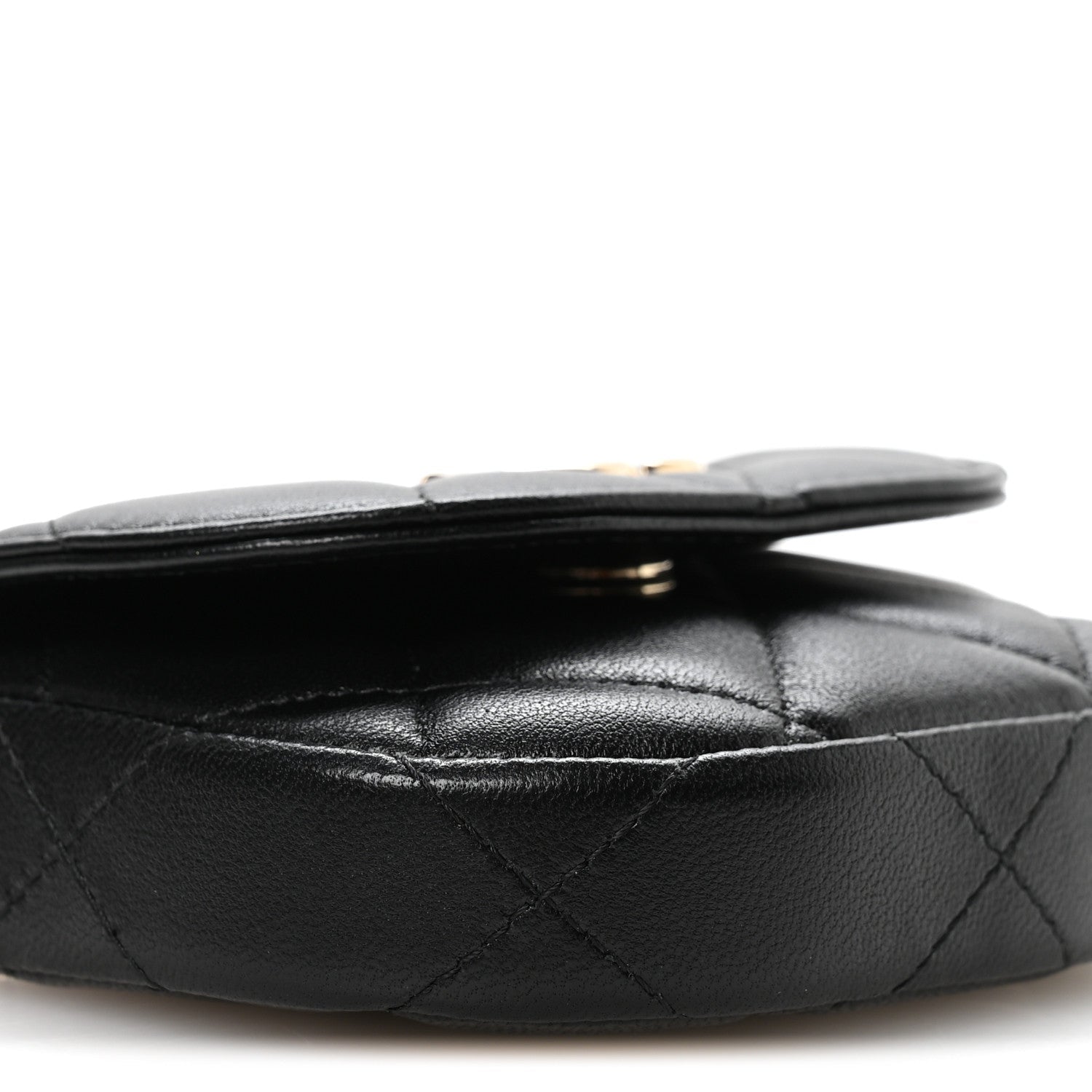 Chanel Lambskin Quilted Pearl Top Handle Clutch With Chain Black