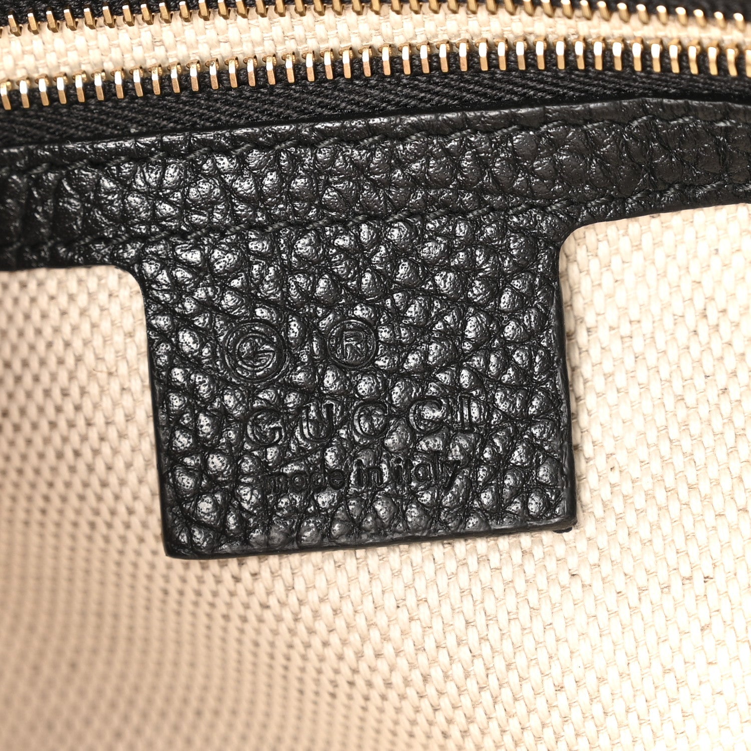 Gucci Pebbled Calfskin Medium Soho Chain Shoulder Bag Black