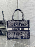 Dior Bags - 2671