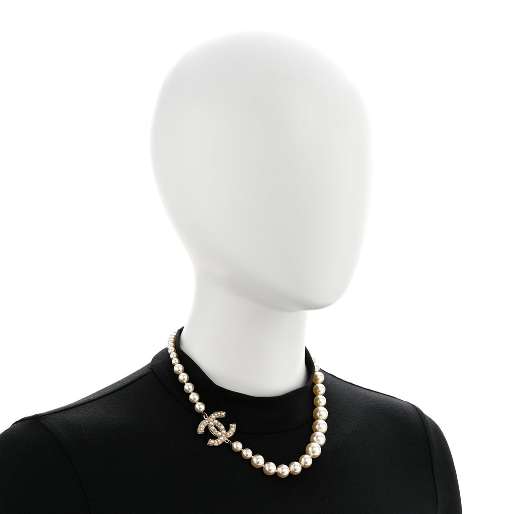 Pearl CC 100th Anniversary Necklace Light Gold
