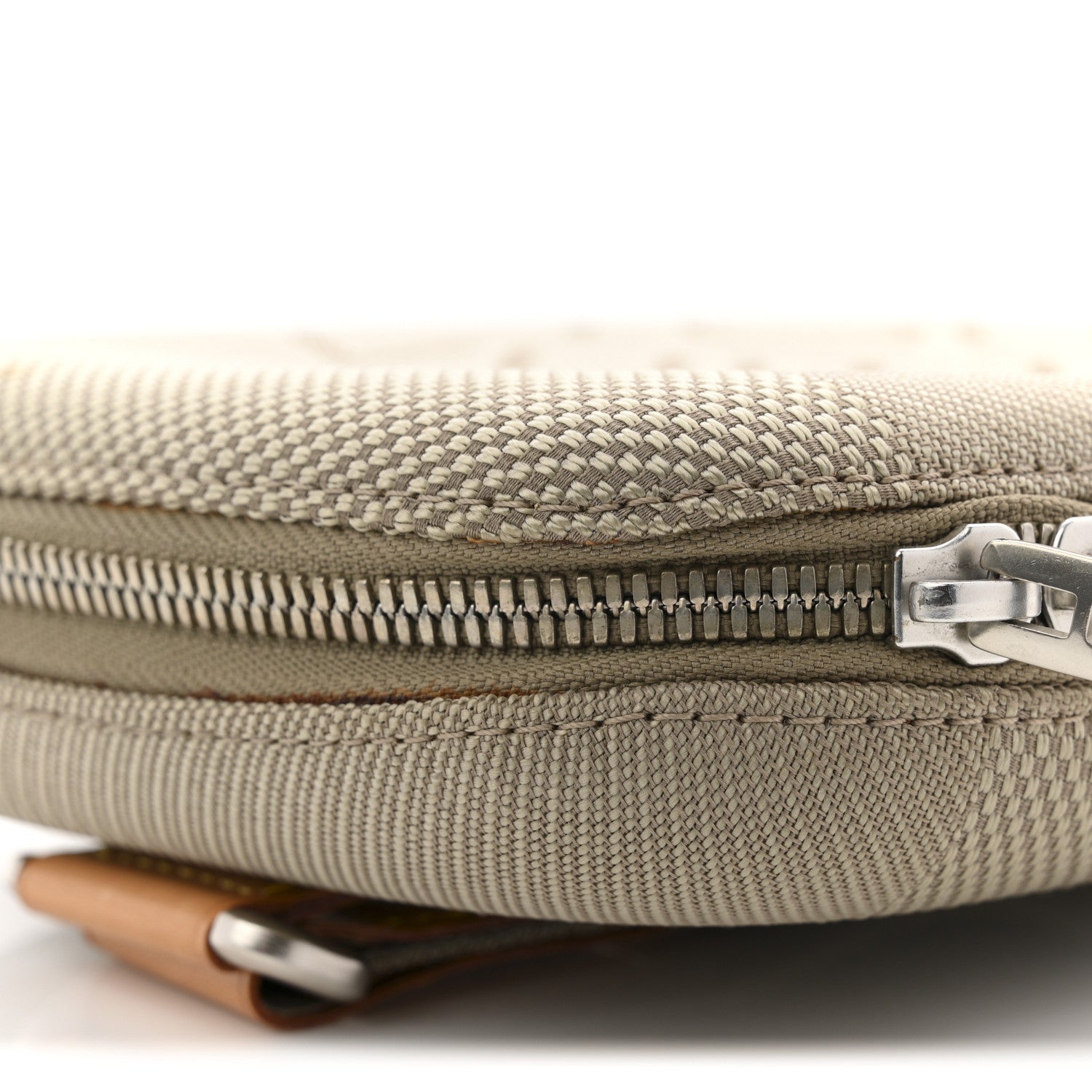 Louis Vuitton Damier Geant Mage Sable