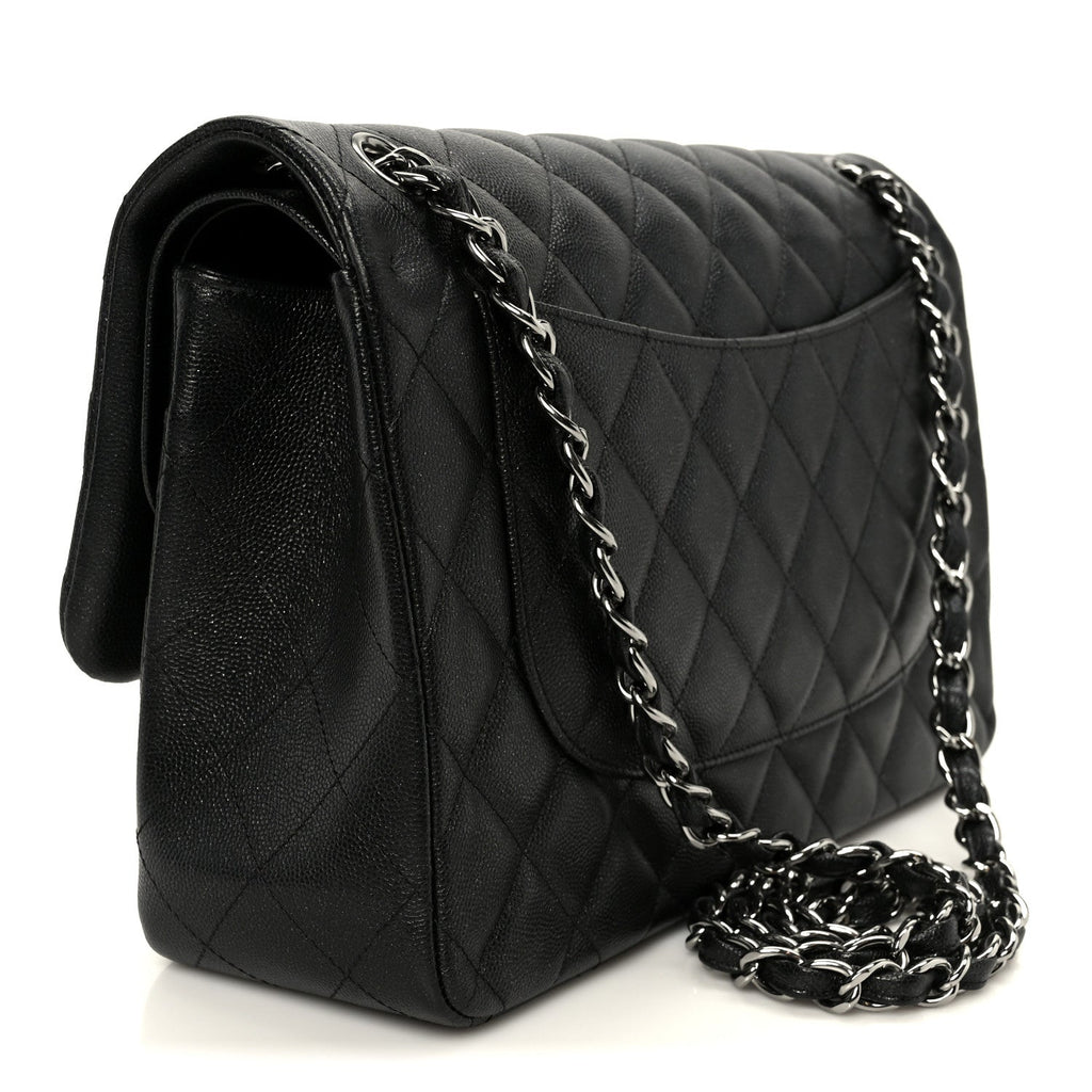 Chanel Iridescent Caviar Quilted Jumbo Double Flap Black