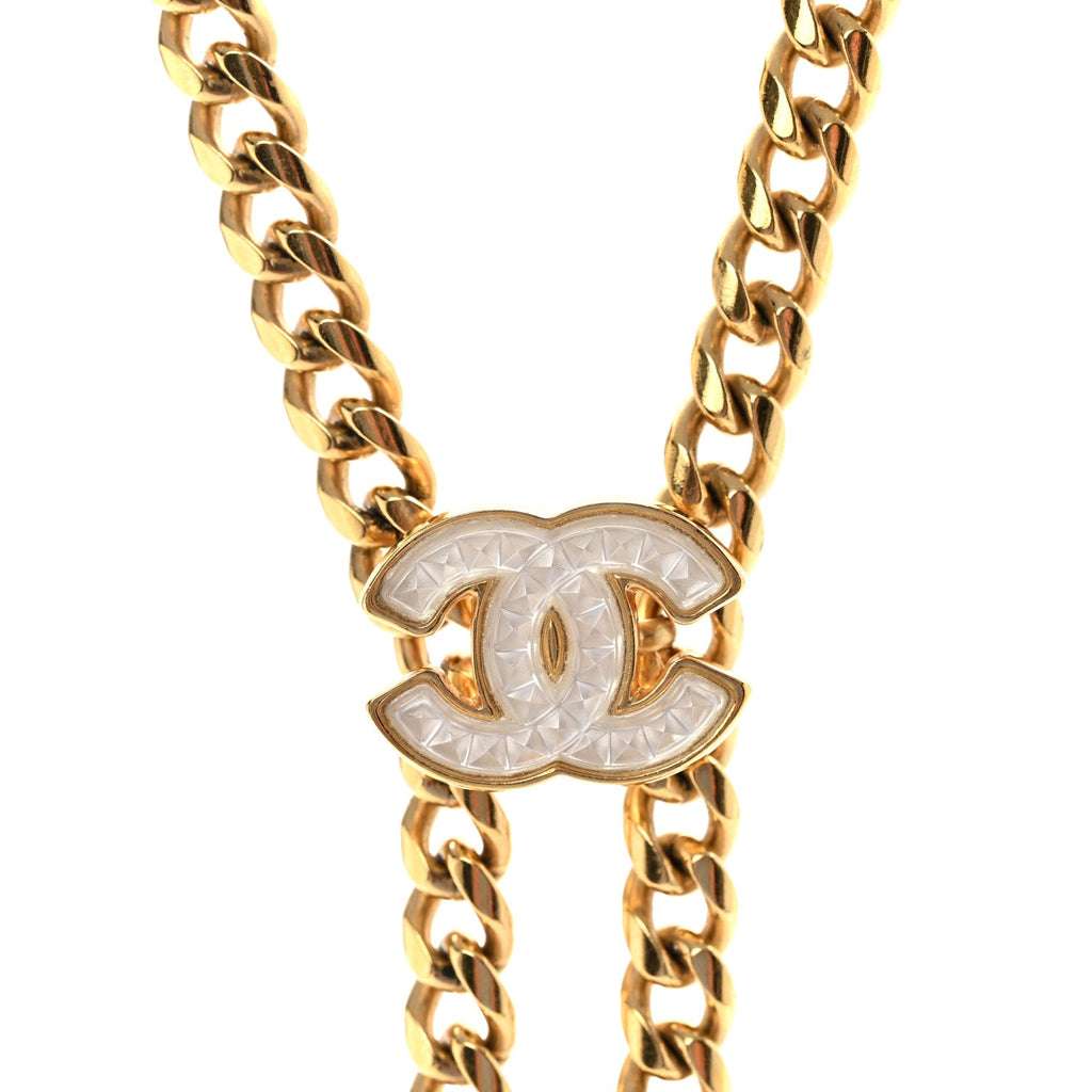 Metal Resin Chain CC Bolo Necklace Gold