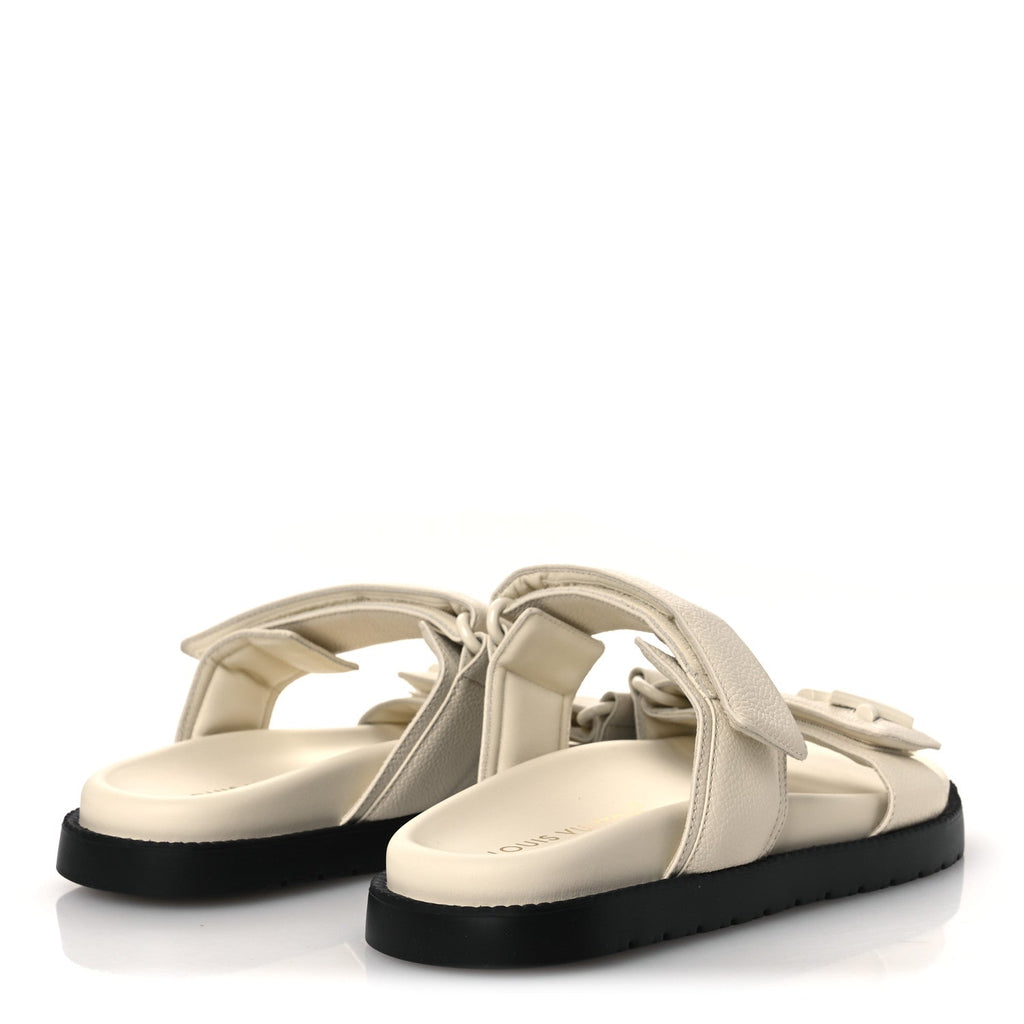 Louis Vuitton Grained Calfskin Sunset Comfort Flat Sandals 39 Light Beige